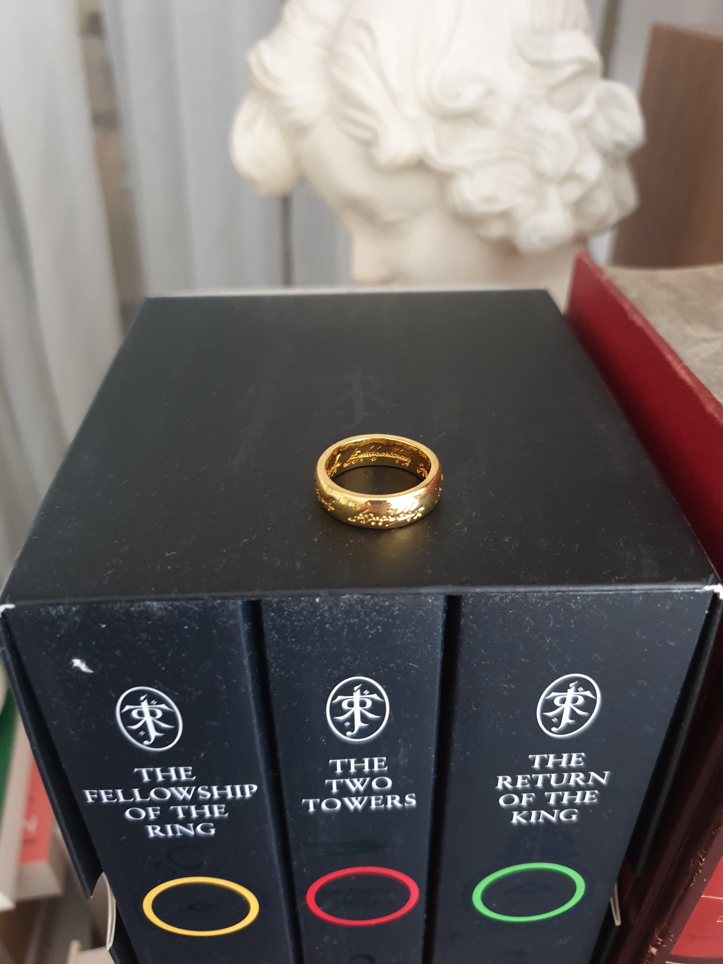 The One Ring Necklace Set