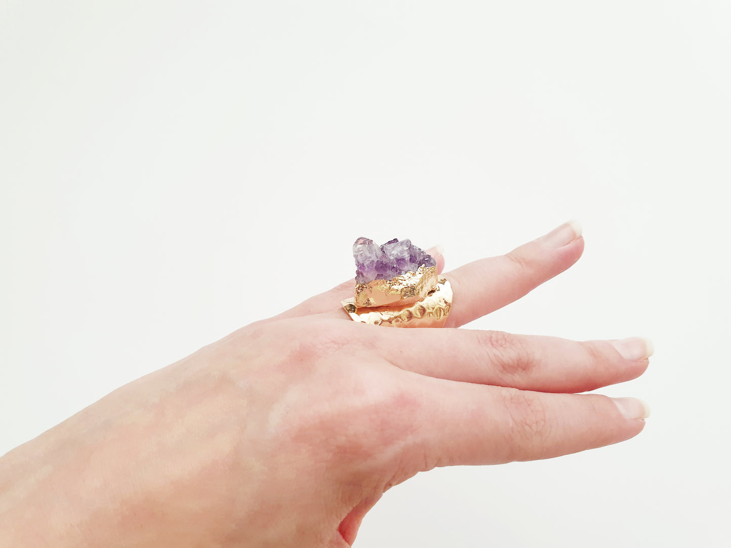 The Luxurious Violet Druze Ring