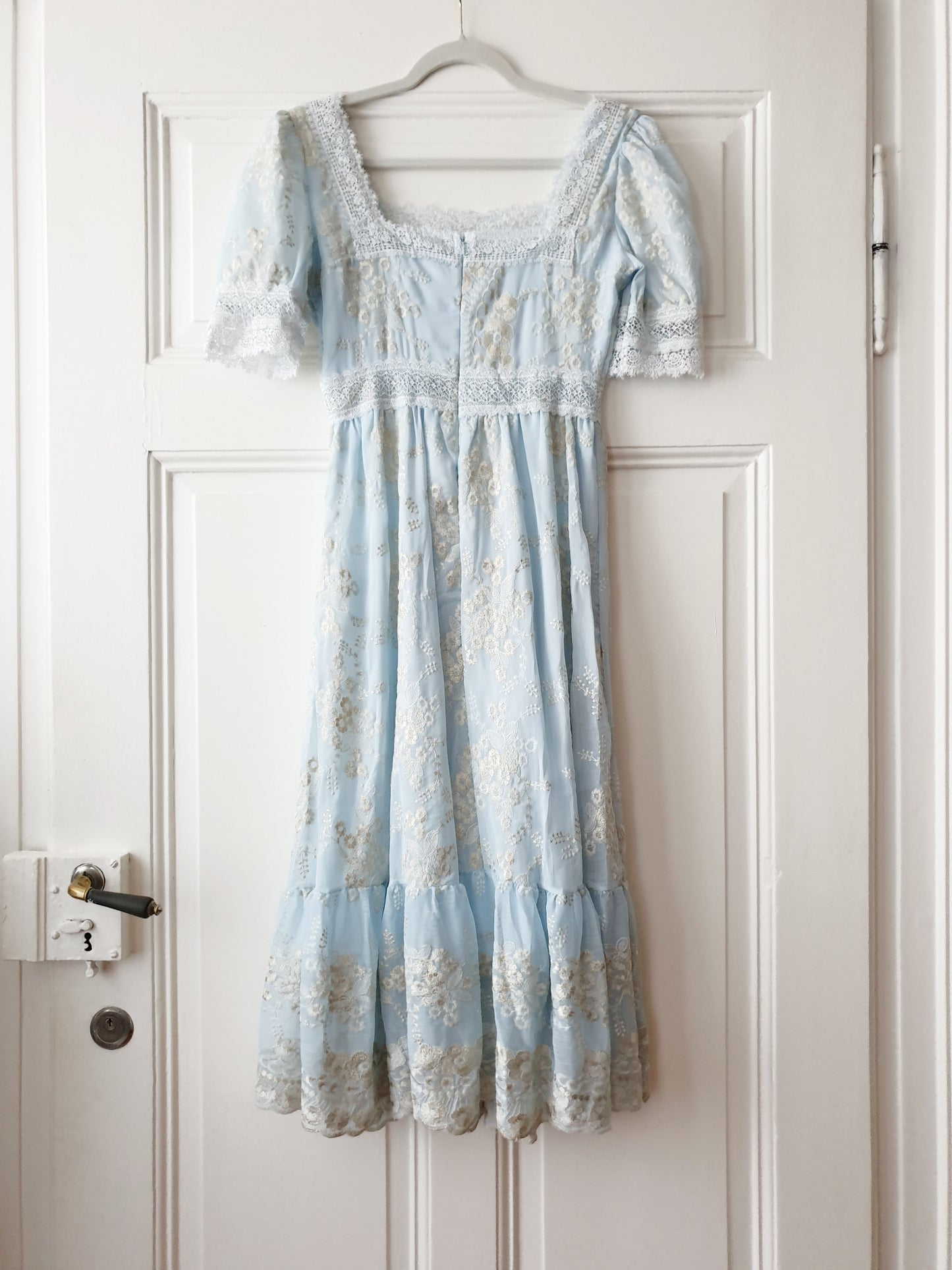 The Short-sleeved Ariel Dress