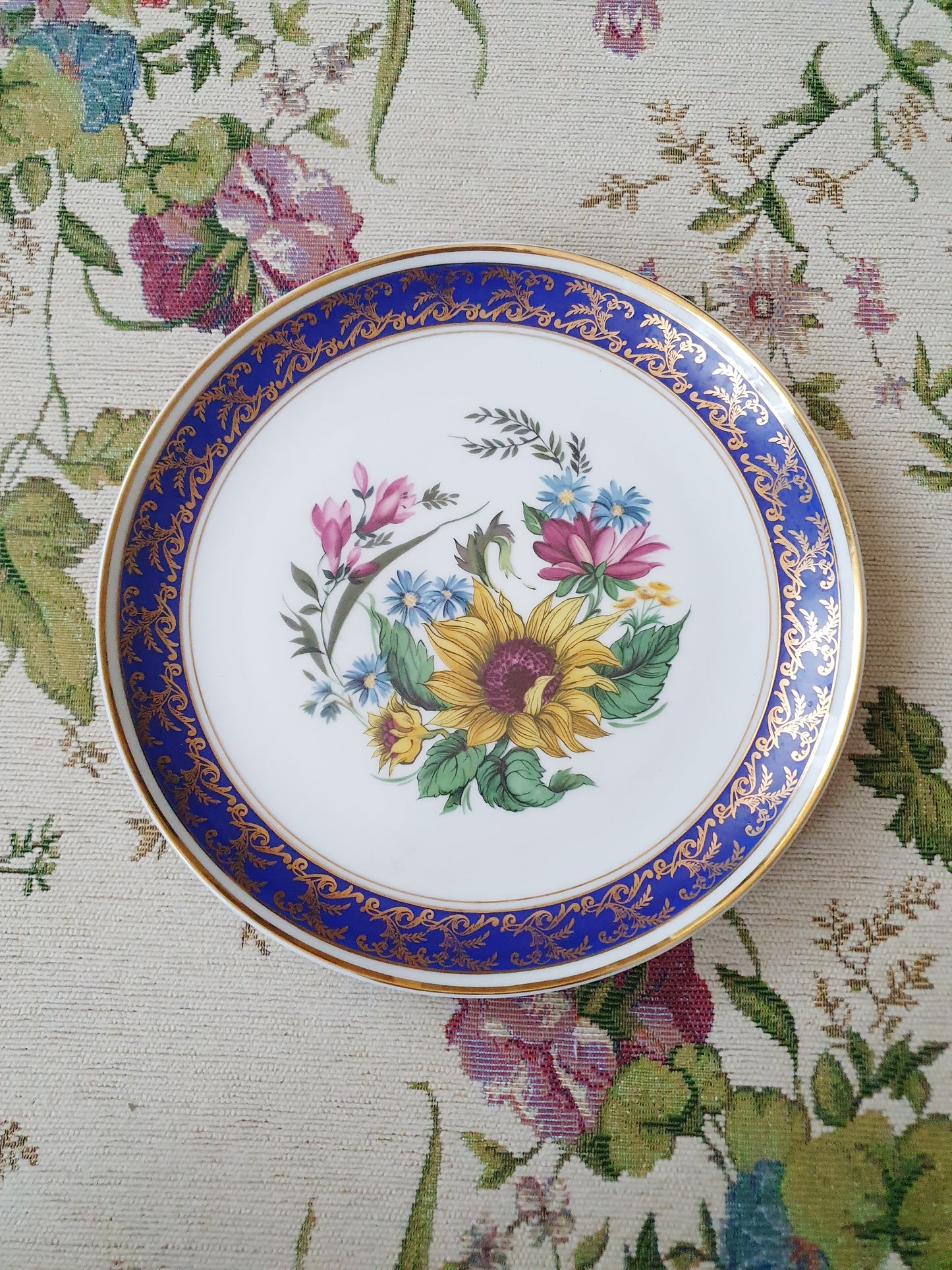 Authentic Vintage Eschenbach Bavaria Wall Plate