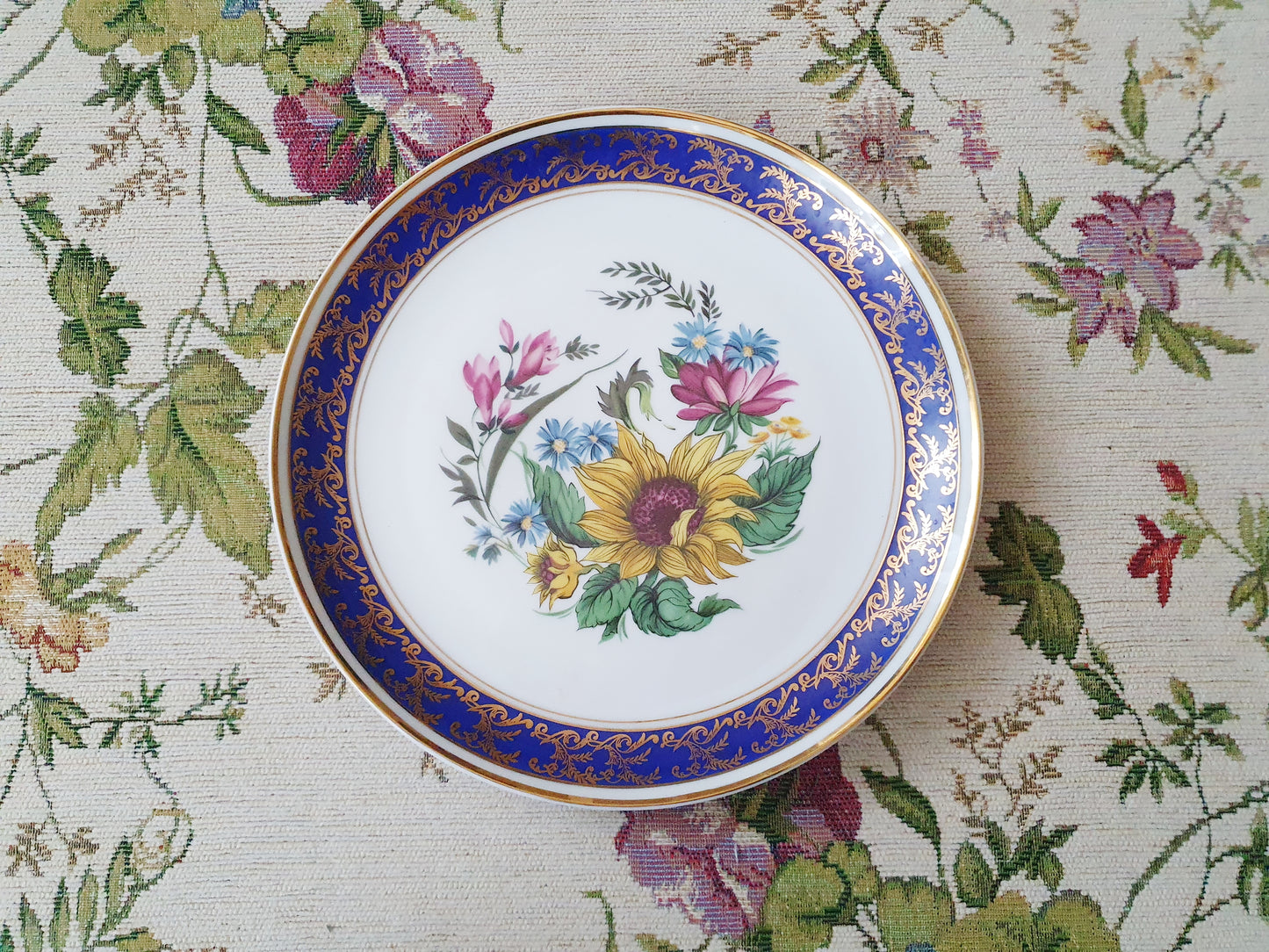Authentic Vintage Eschenbach Bavaria Wall Plate