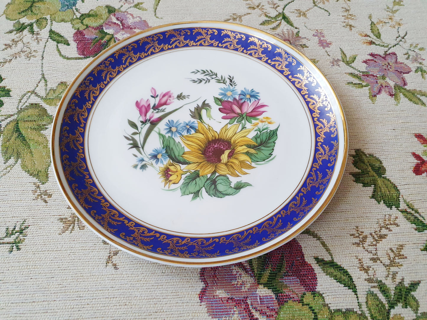 Authentic Vintage Eschenbach Bavaria Wall Plate