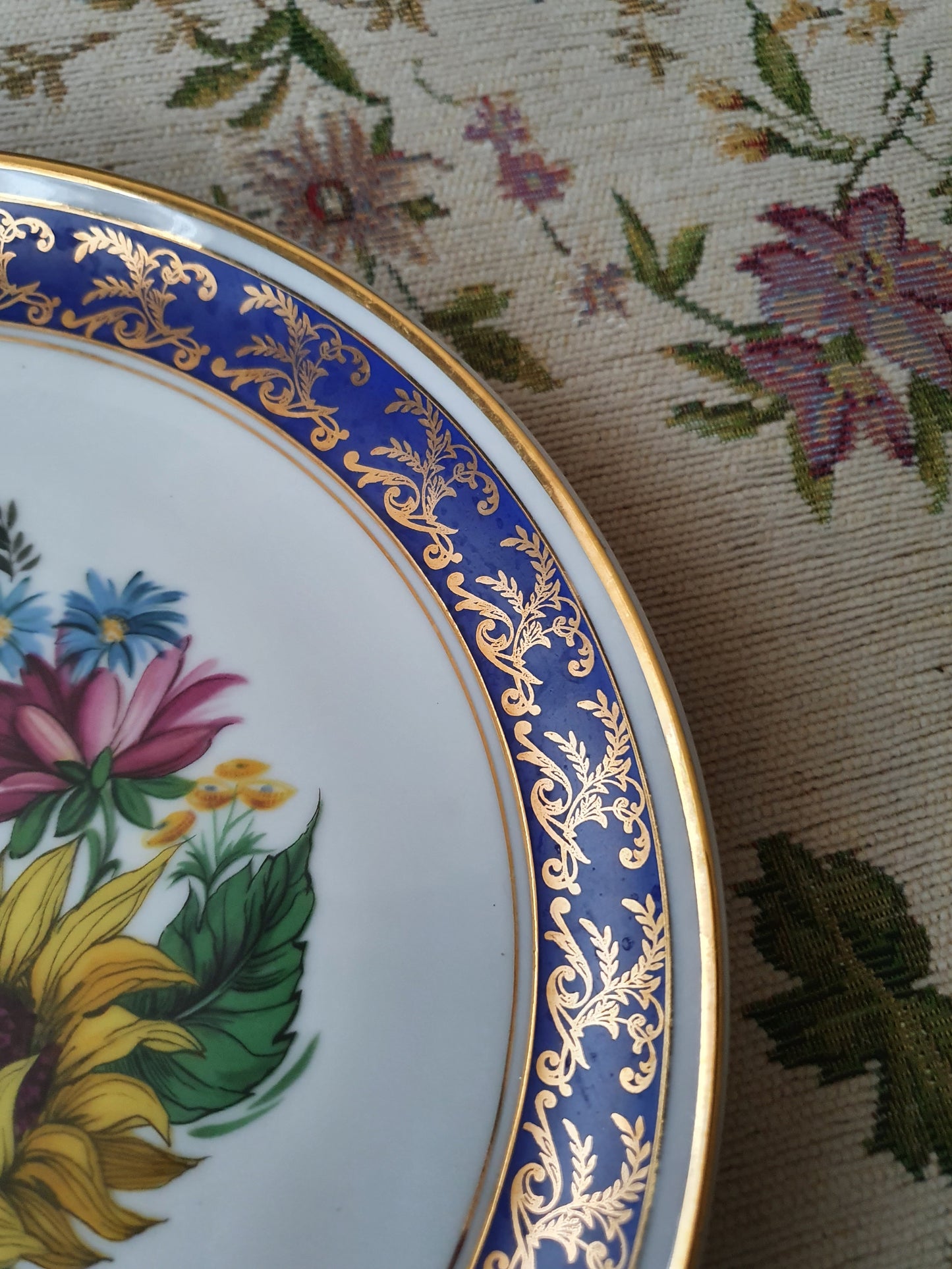 Authentic Vintage Eschenbach Bavaria Wall Plate
