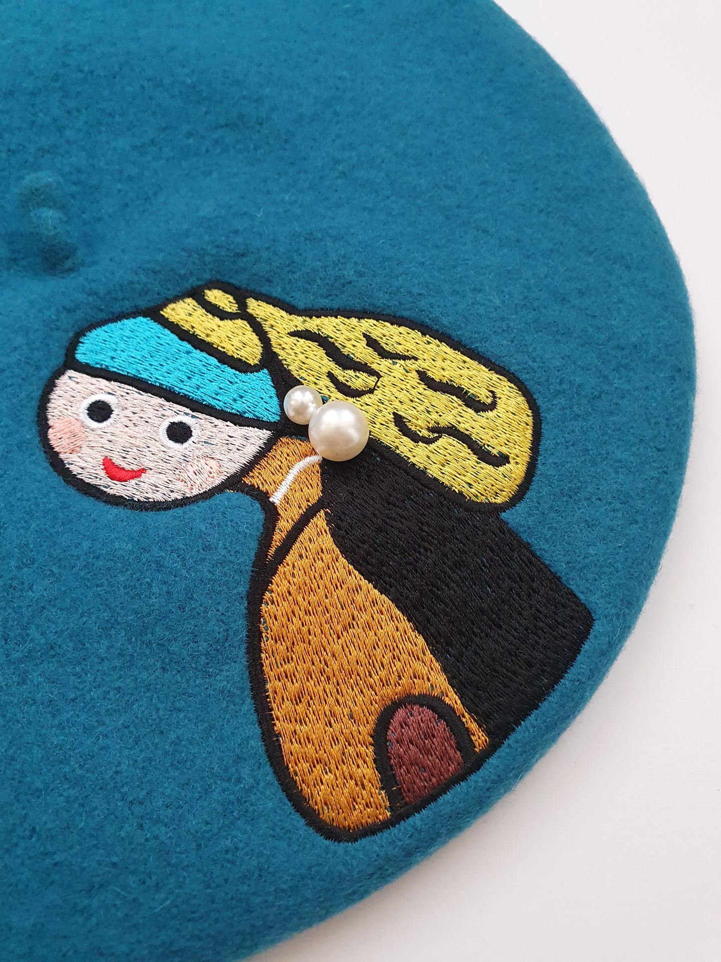 The Girl With A Pearl Earring Beret