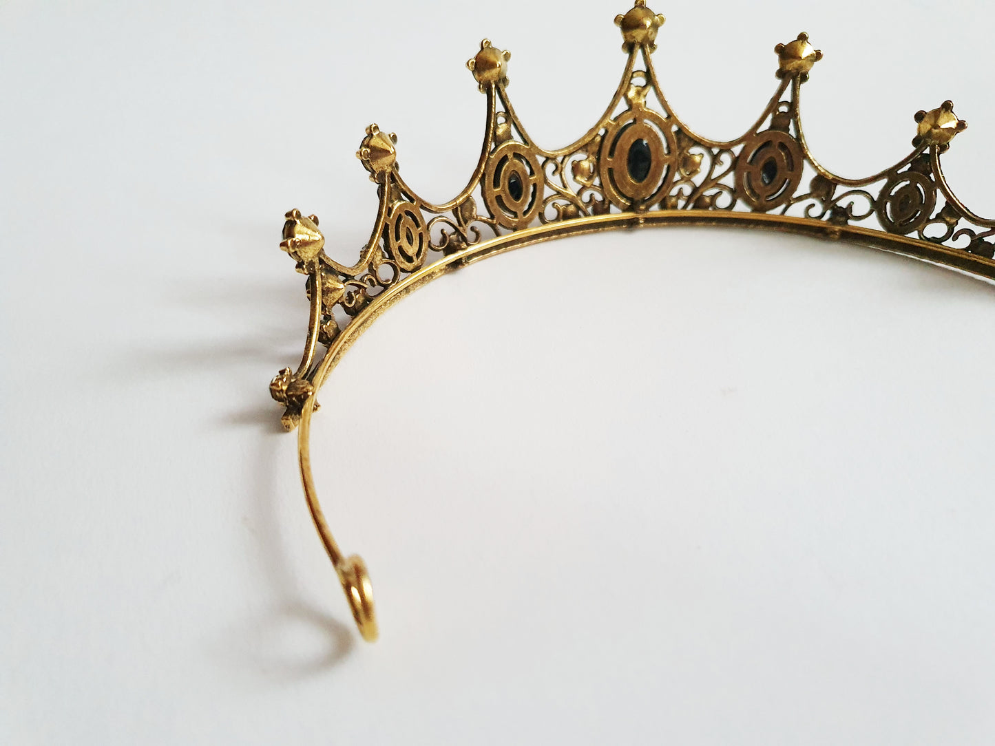 The Black King Crown