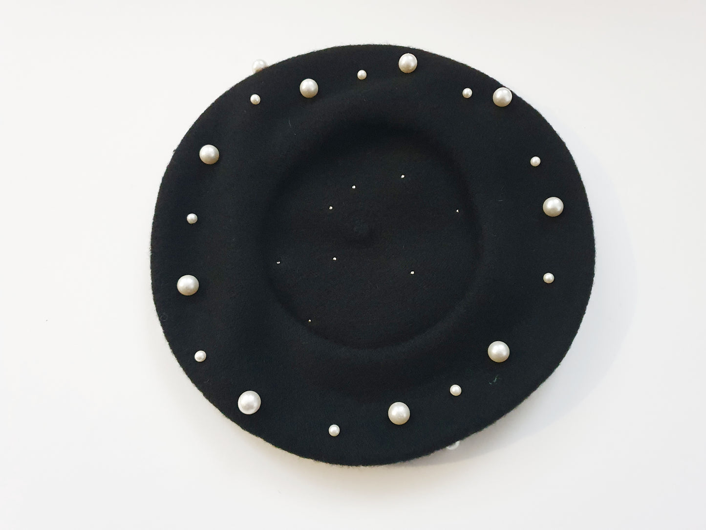 The La Perle Beret - Black