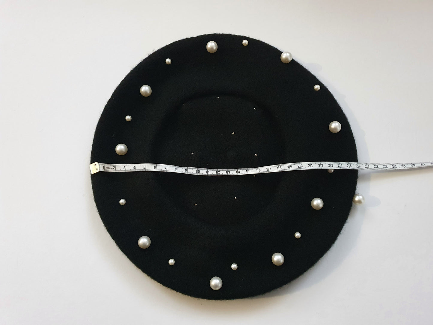 The La Perle Beret - Black