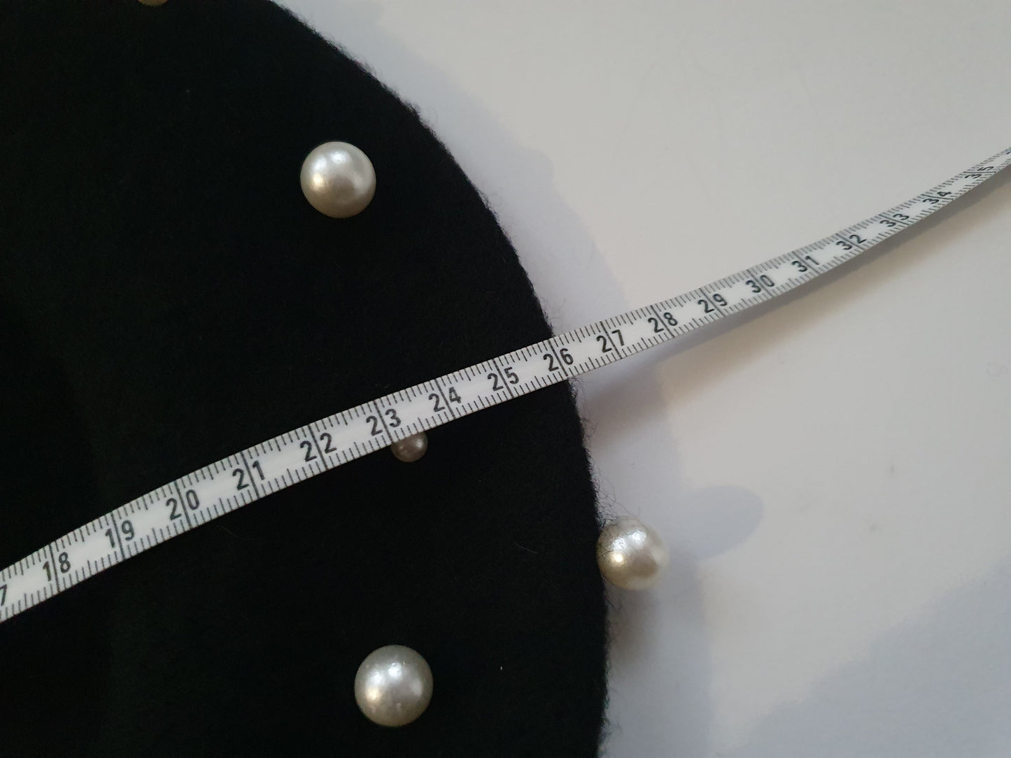 The La Perle Beret - Black
