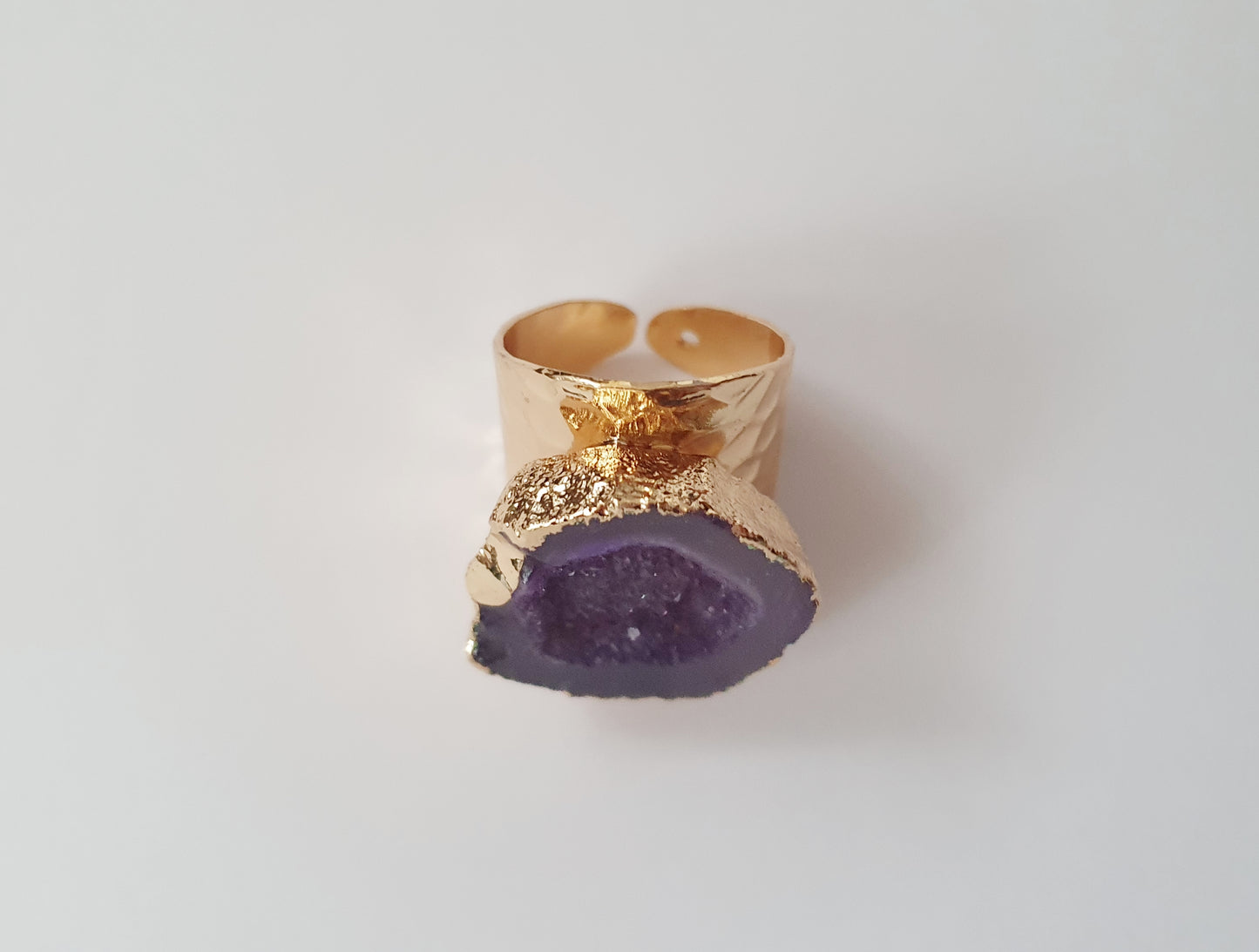 The Luxurious Violet Geode Ring