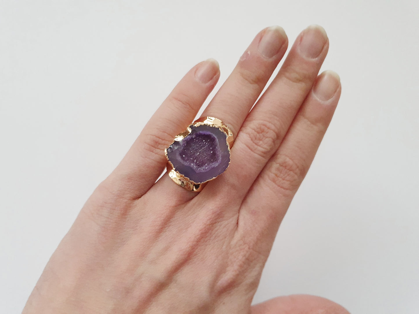 The Luxurious Violet Geode Ring