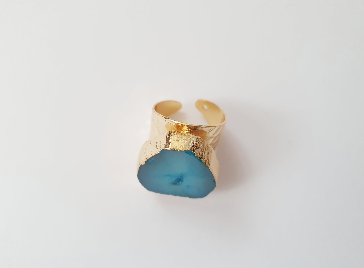 The Luxurious Blue Ring