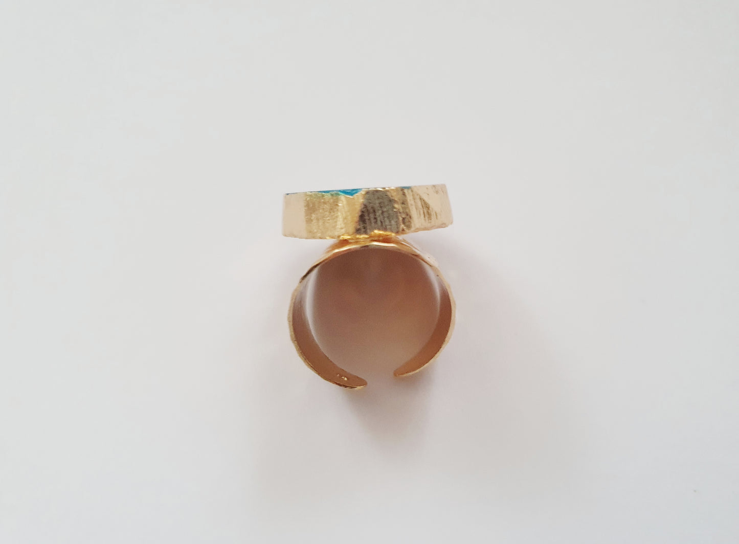 The Luxurious Blue Ring