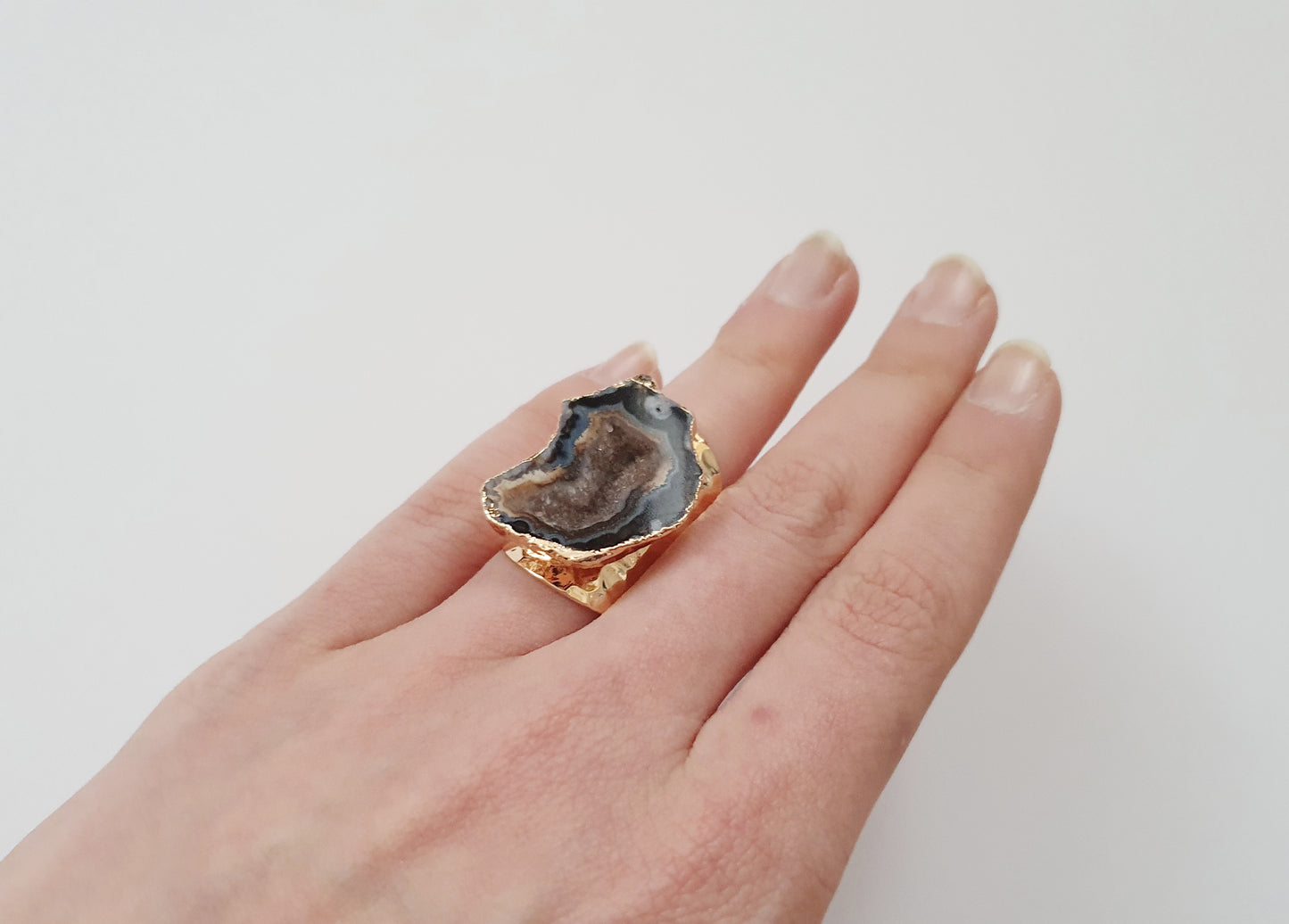 The Luxurious Black Ring