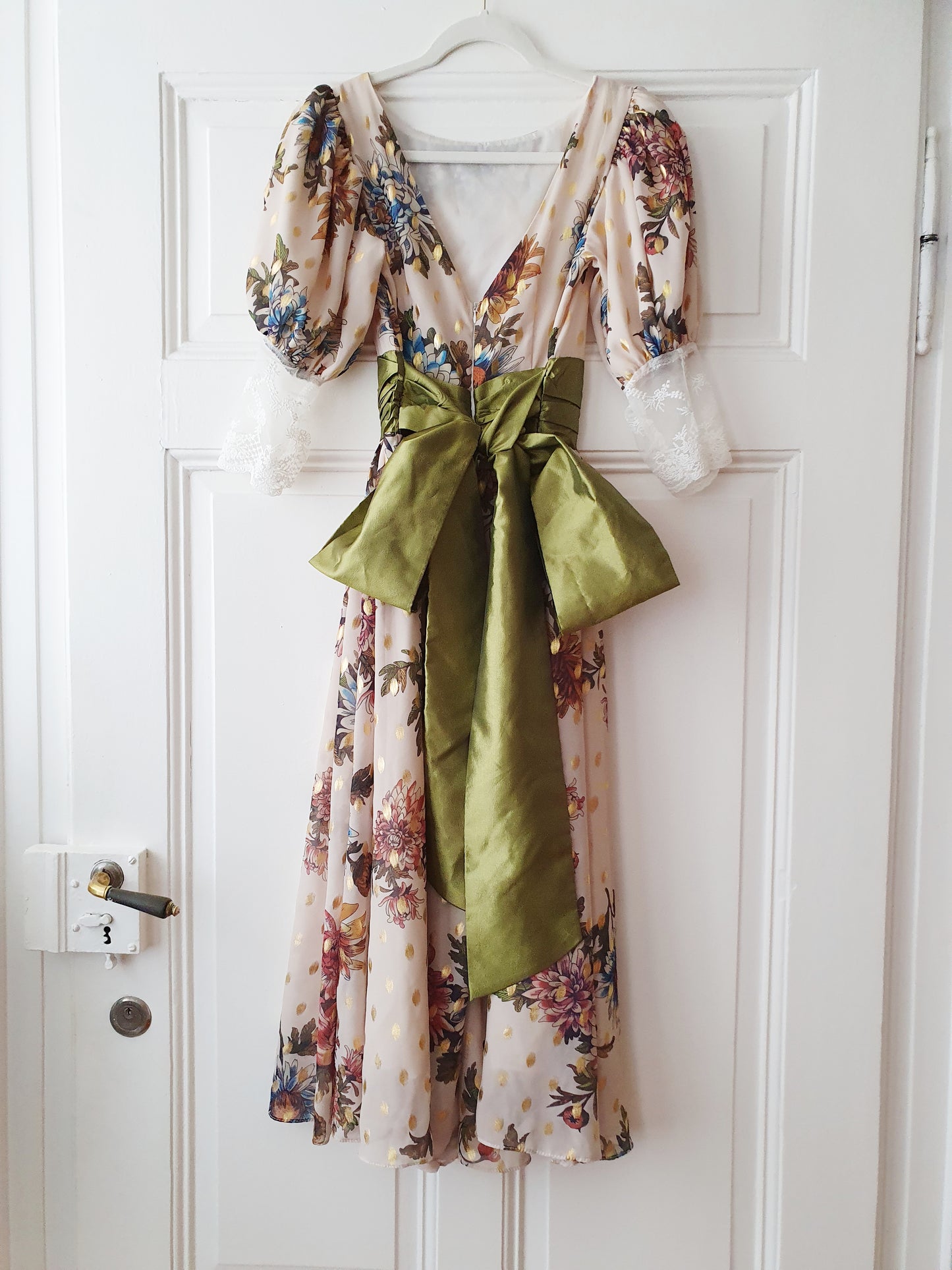 The Belleza Dress