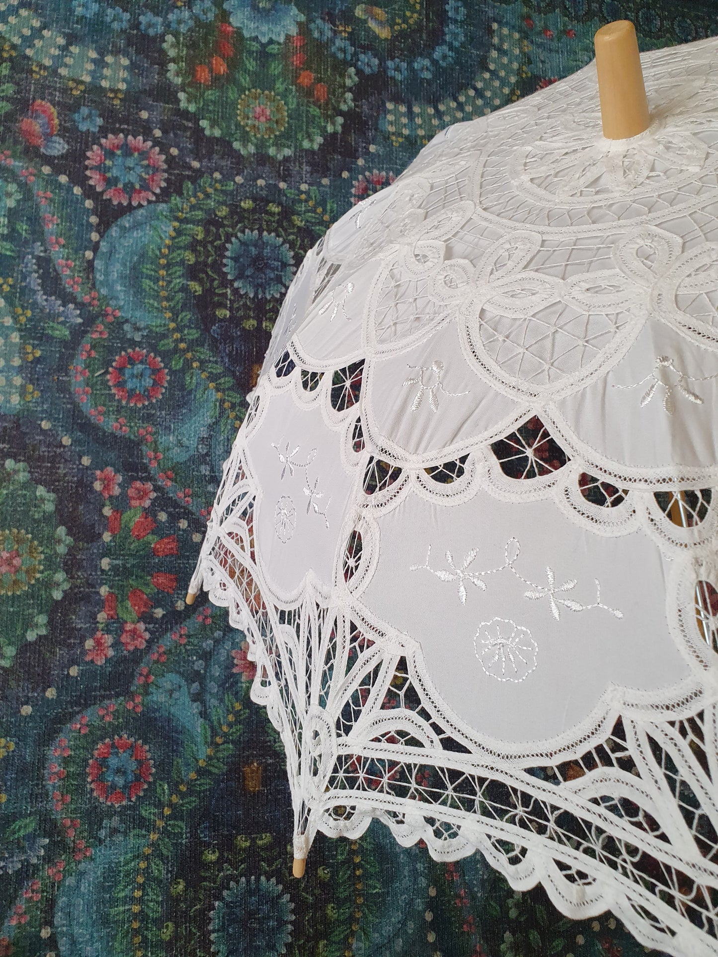 The Victorian Bride Lace Parasol