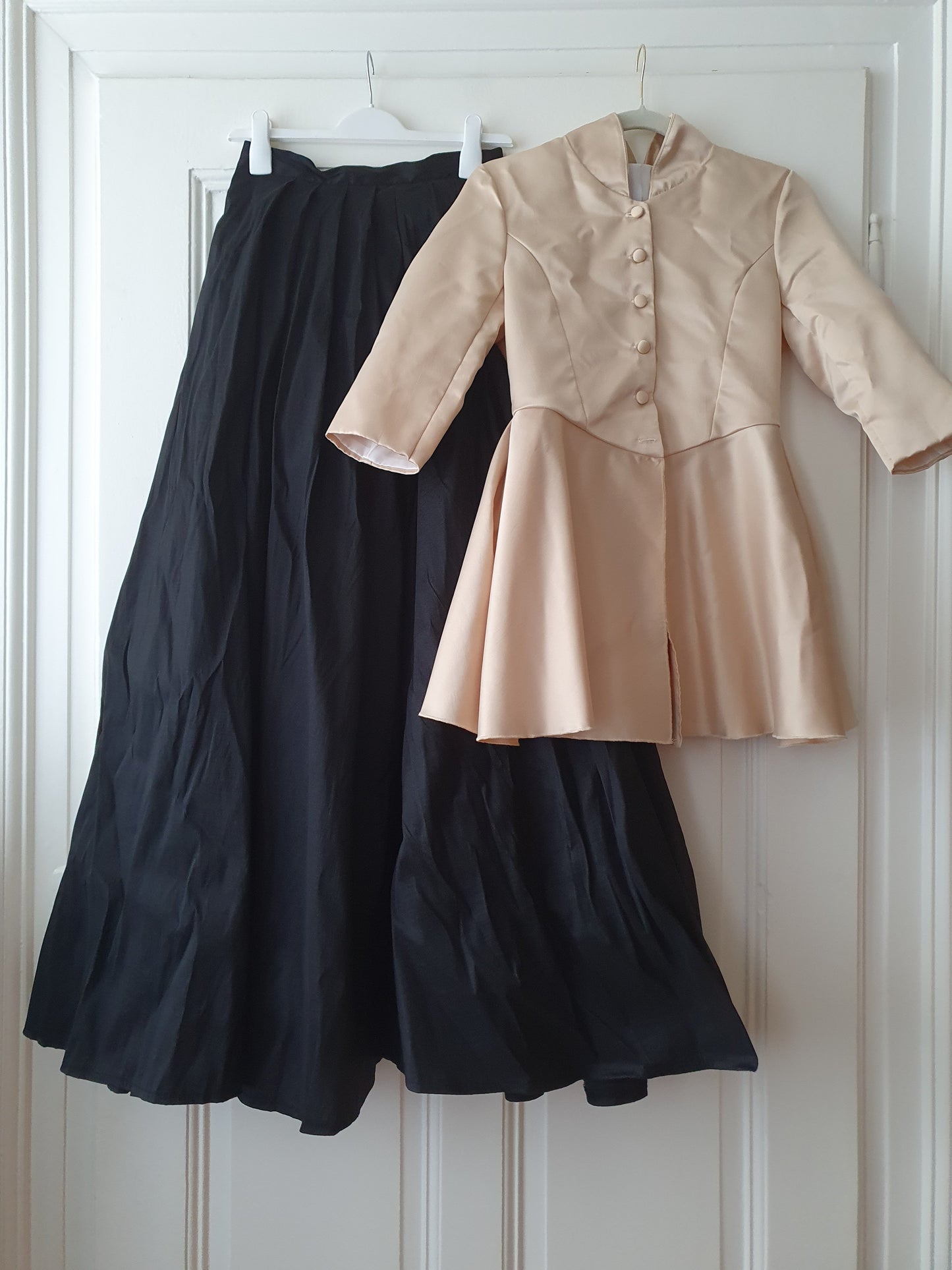 The Claire Fraser Travel Dress Set