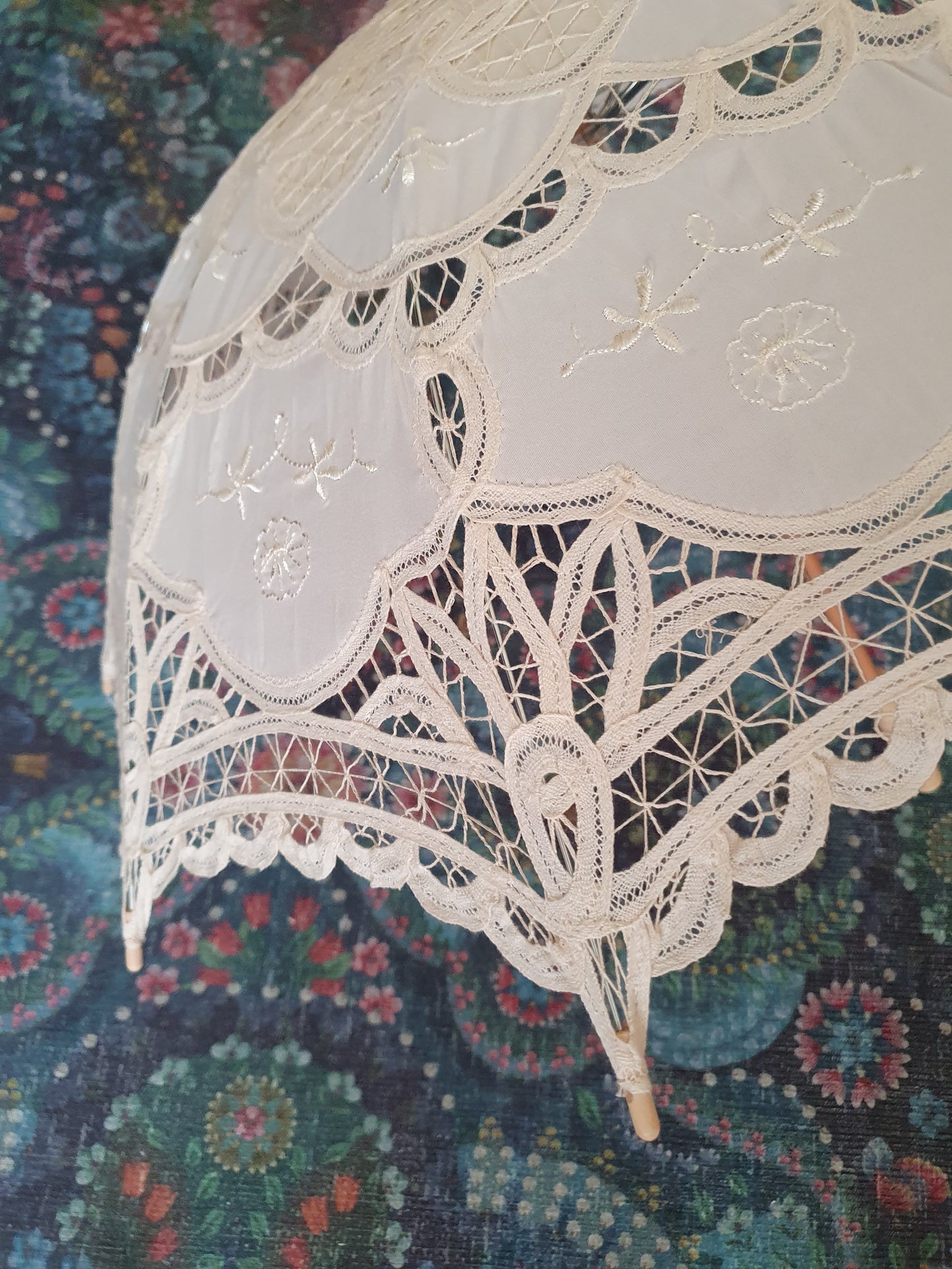 The Victorian Bride Lace Parasol