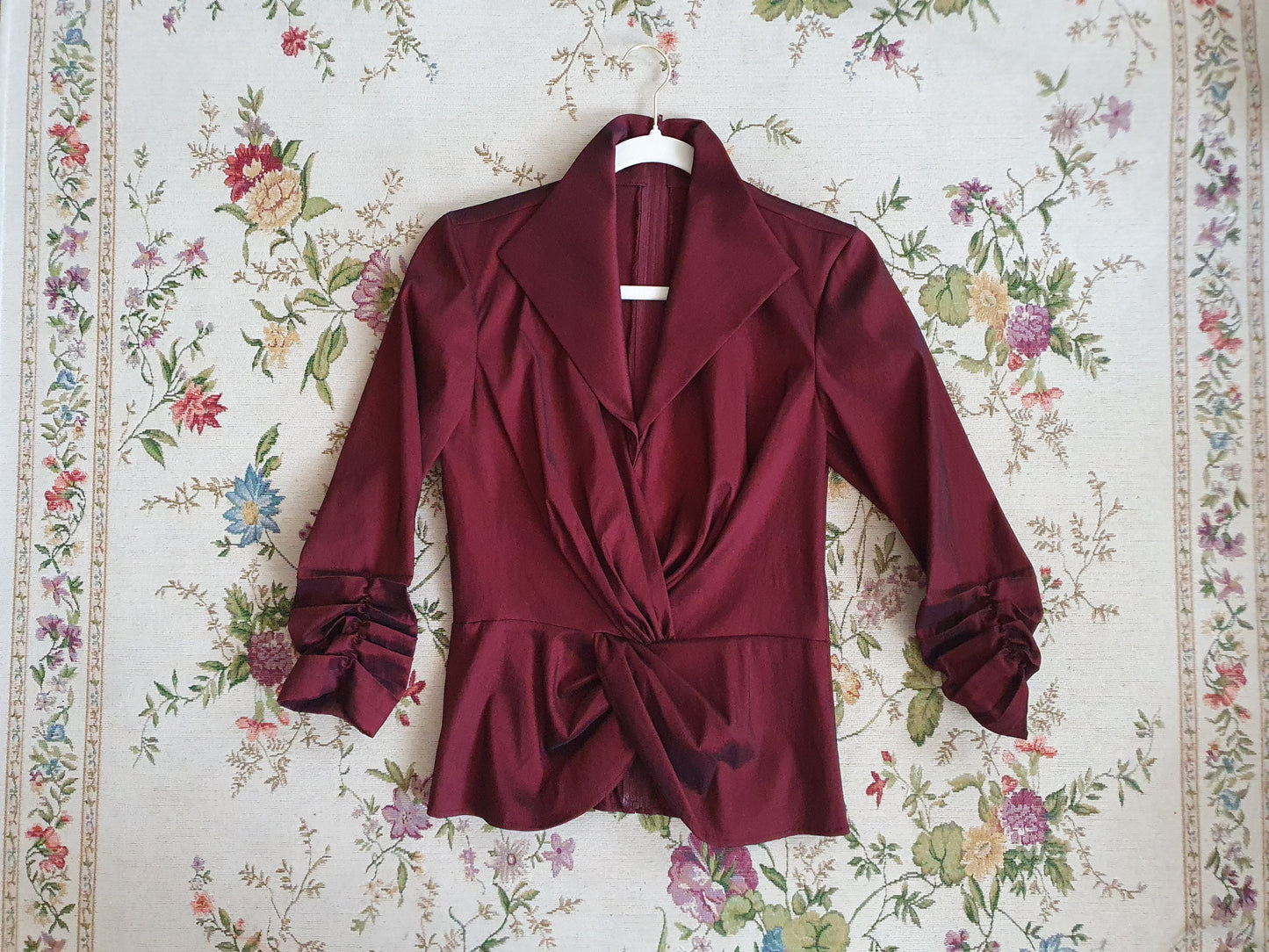 Authentic Vintage Tadashi Shoji Blouse In Burgundy Red in Size S
