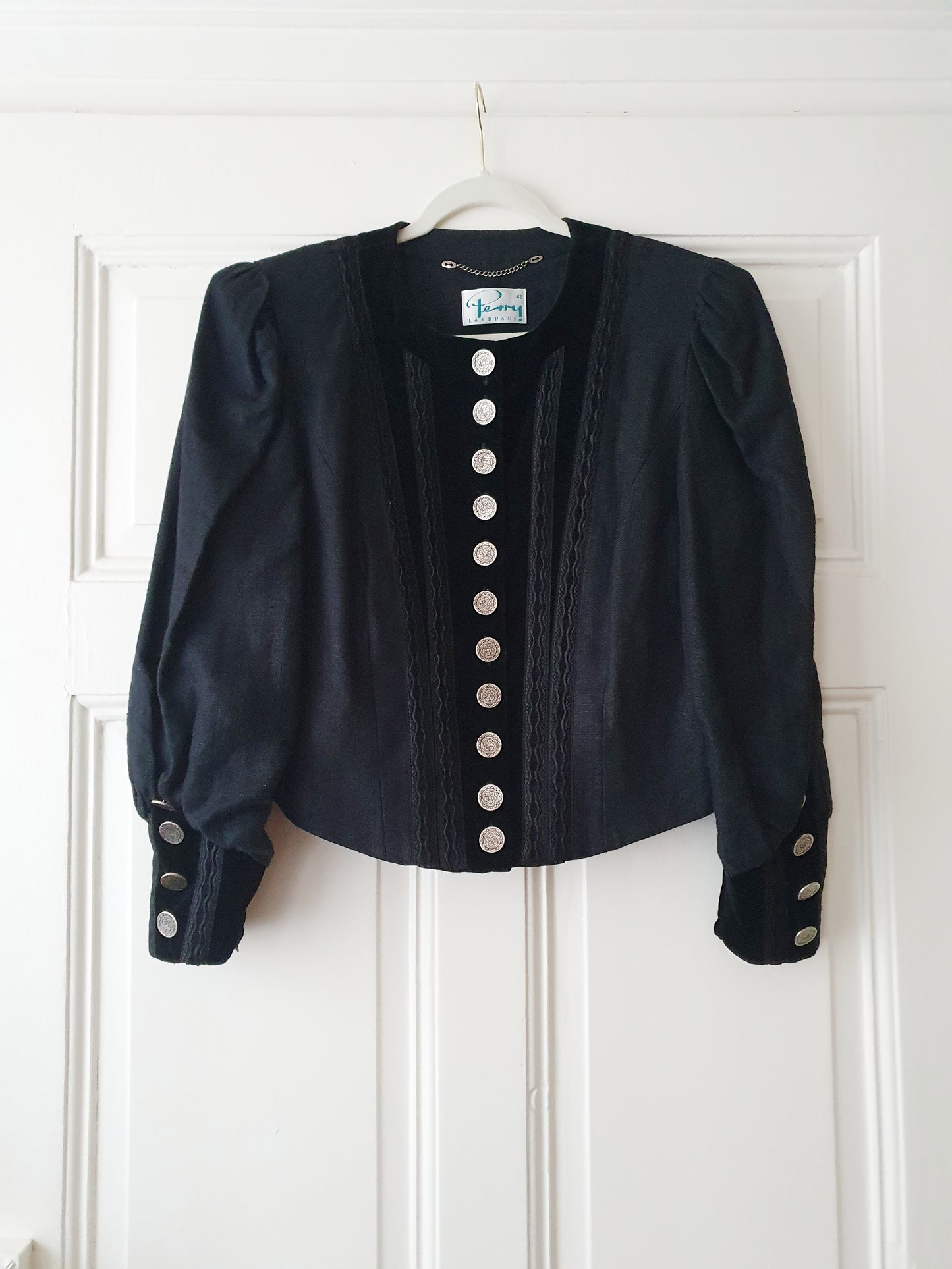 Authentic Vintage Traditional Bavarian Blazer Size XL in Black