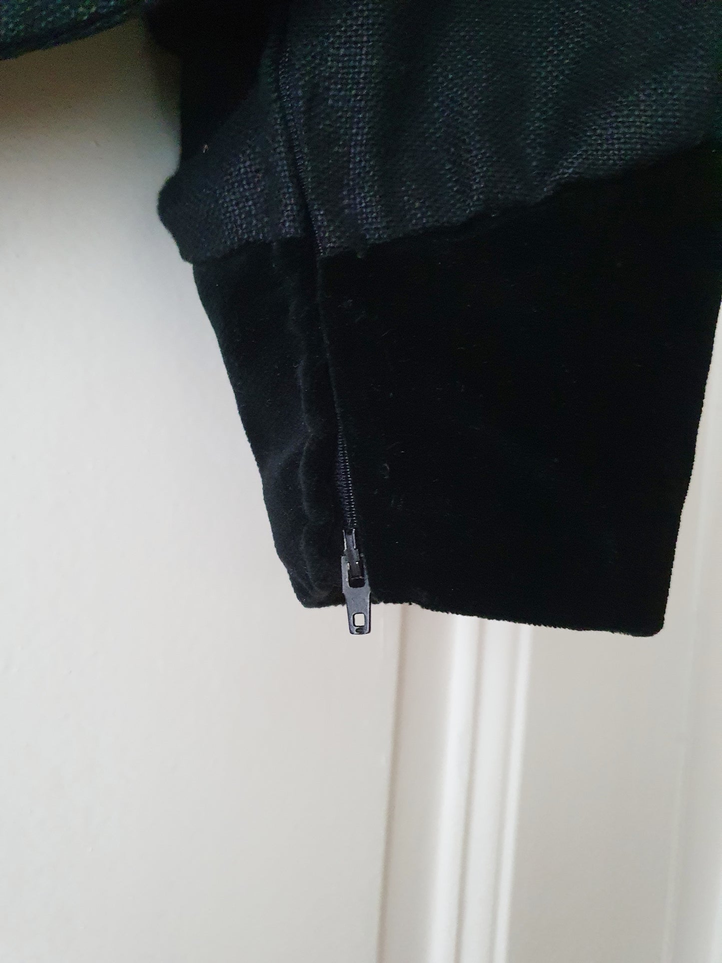 Authentic Vintage Traditional Bavarian Blazer Size XL in Black