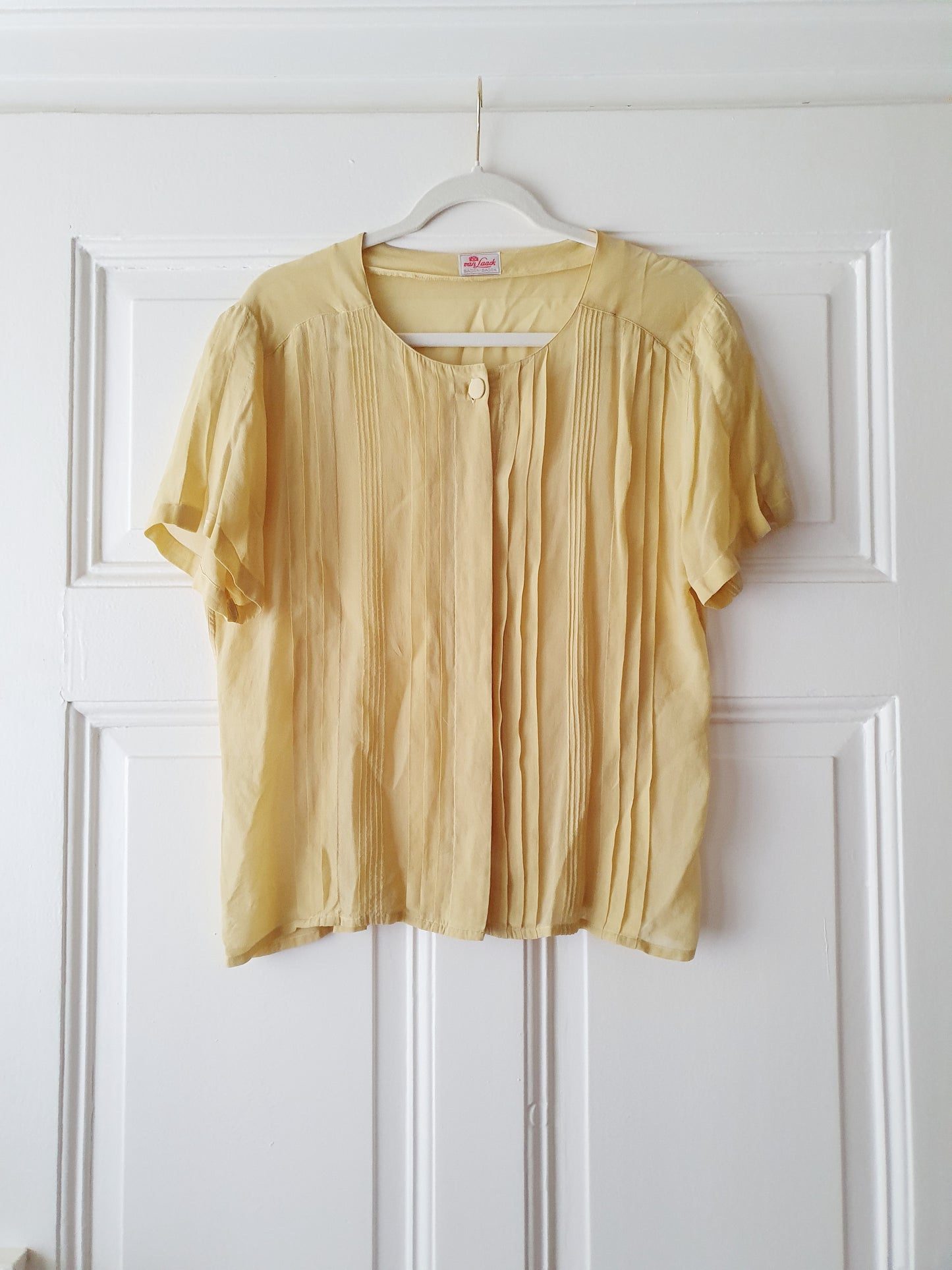 Authentic Vintage Van Laack Blouse In Size S