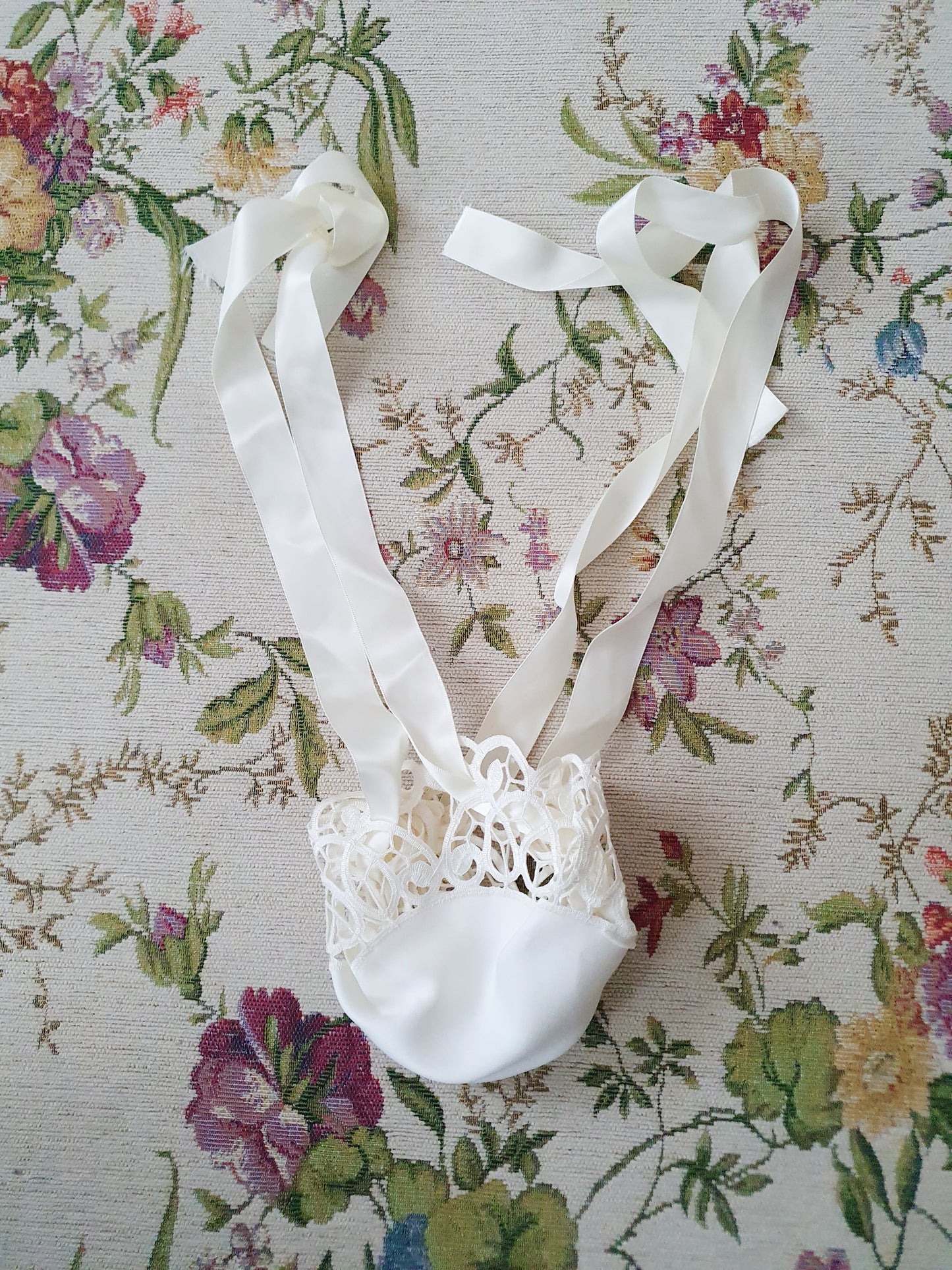 The Reticule Bag In White