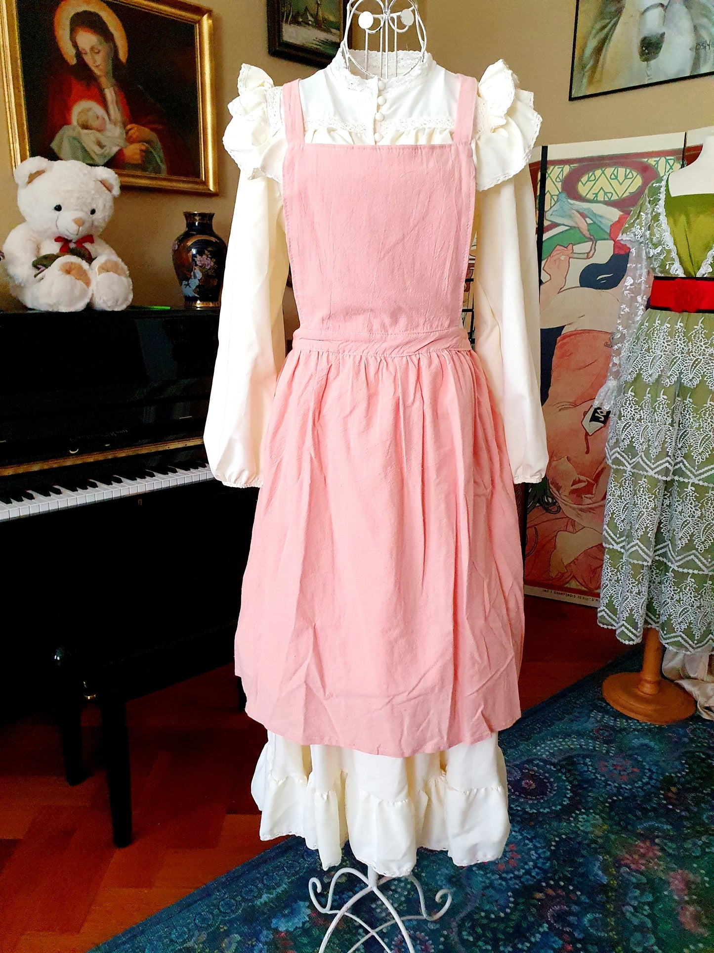 The Darling Apron In Light Pink - One Size