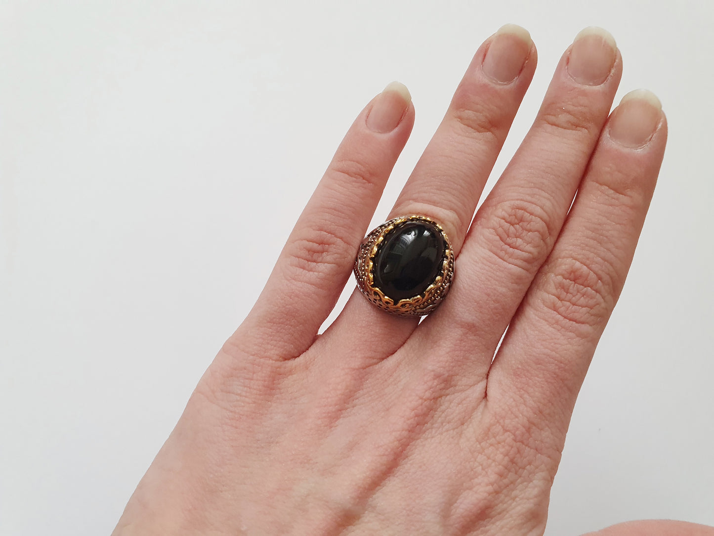 The Mystic Obsidian Ring