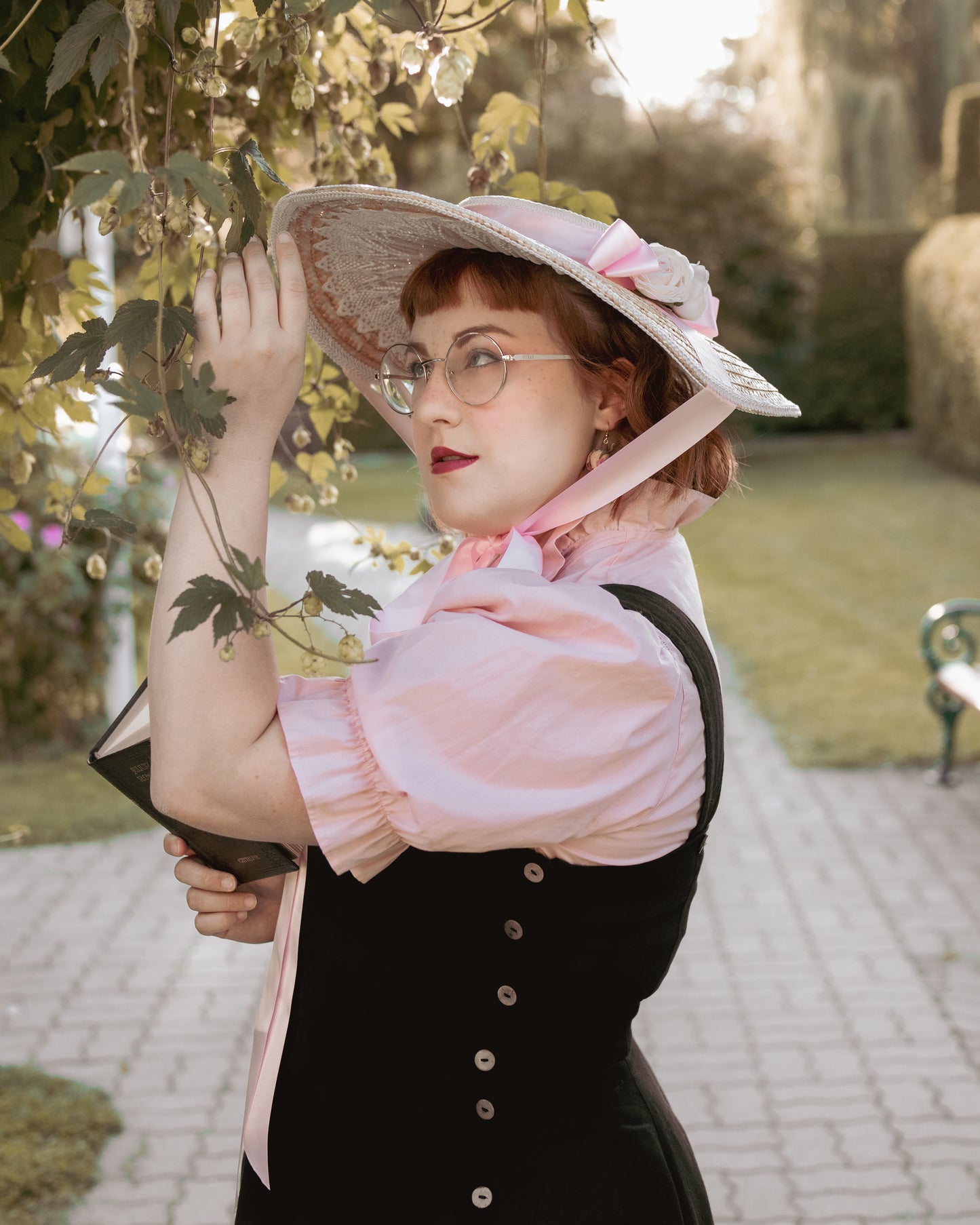The Rose Dream Bonnet in Pink