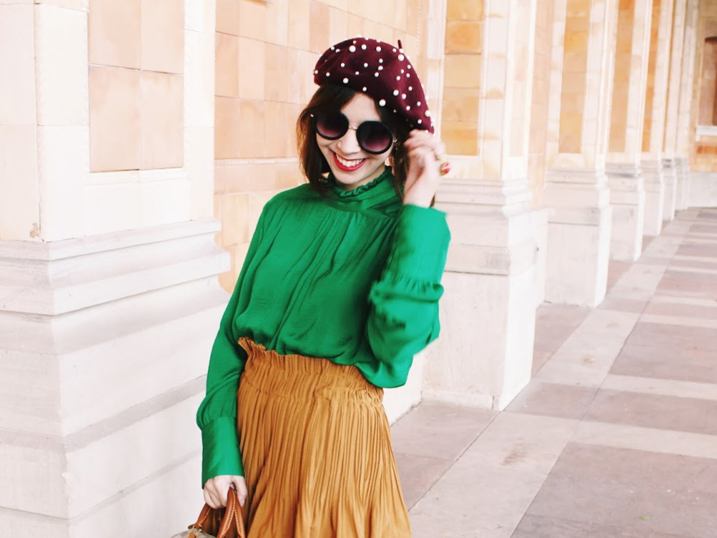 The La Perle Beret - Burgundy Red