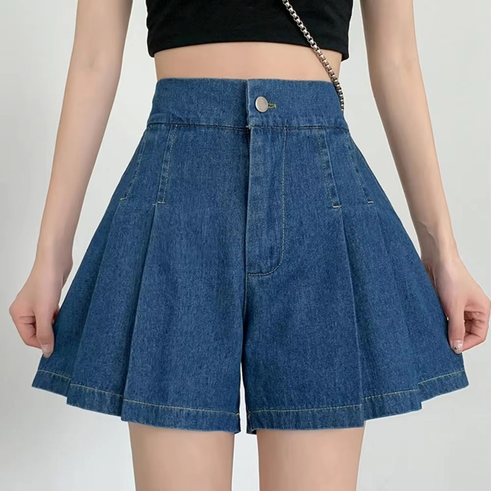 The High-Waist Denim Shorts In Dark Blue