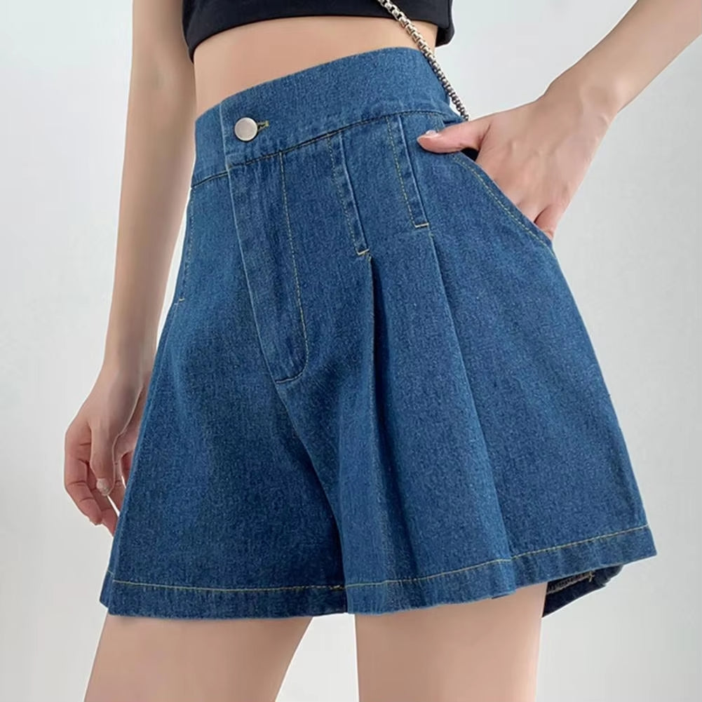 The High-Waist Denim Shorts In Dark Blue