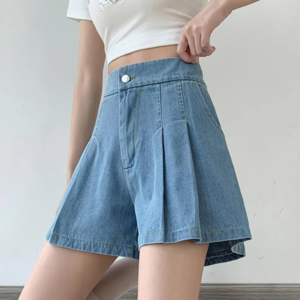 The High-Waist Denim Shorts In Light Blue