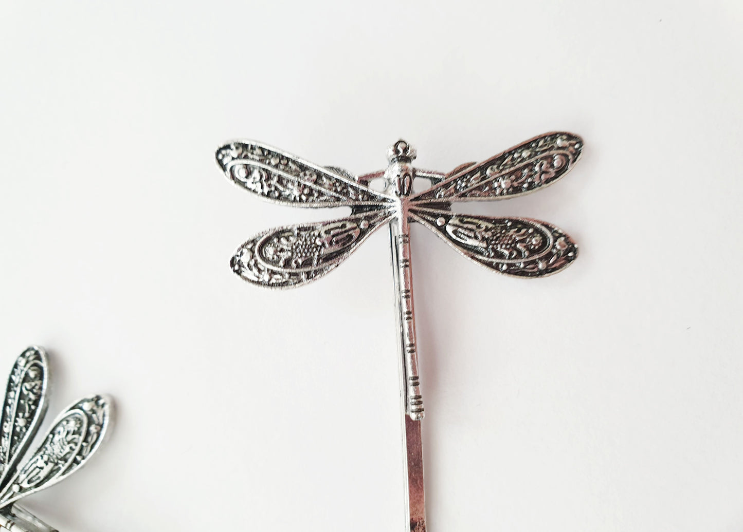 The Odonata Hair Pin