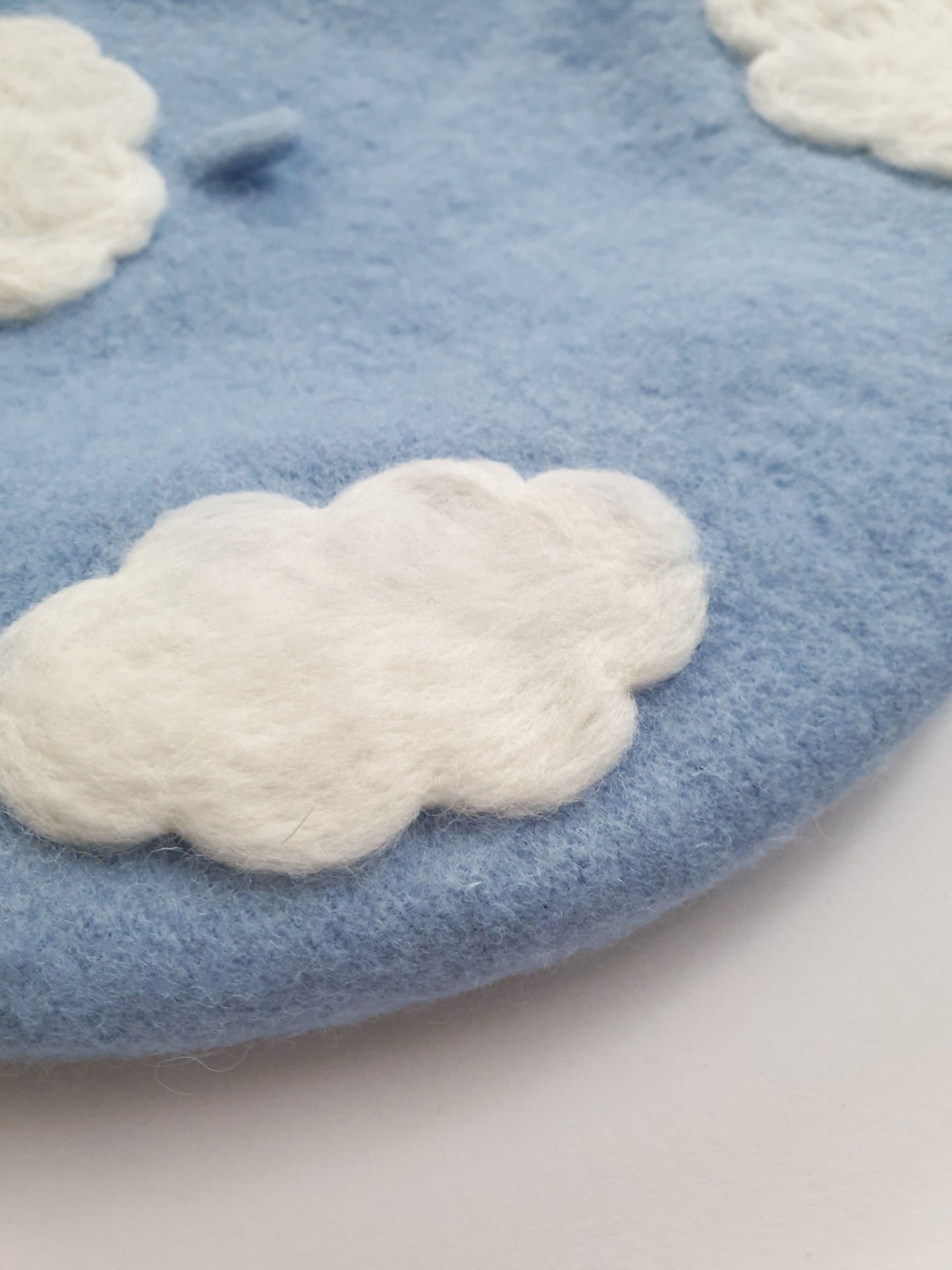 The Cloud Watching Beret