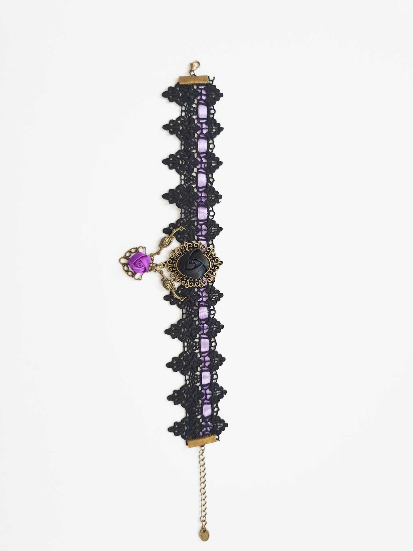 The Victorian Gothic Choker In Purple