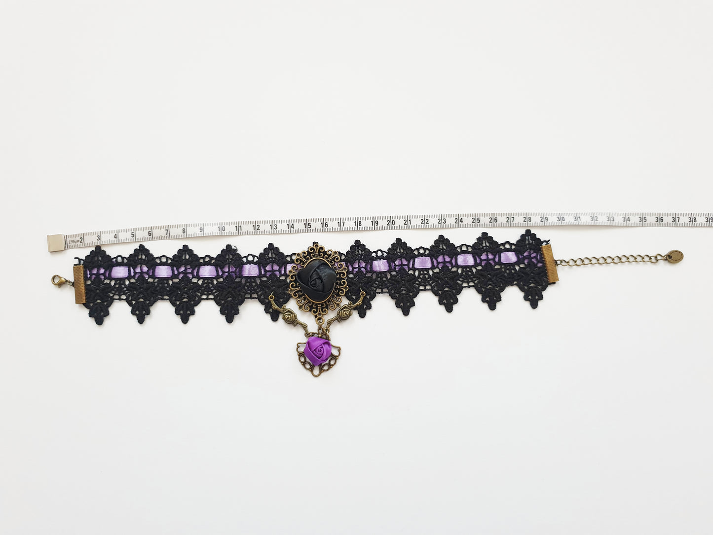 The Victorian Gothic Choker In Purple