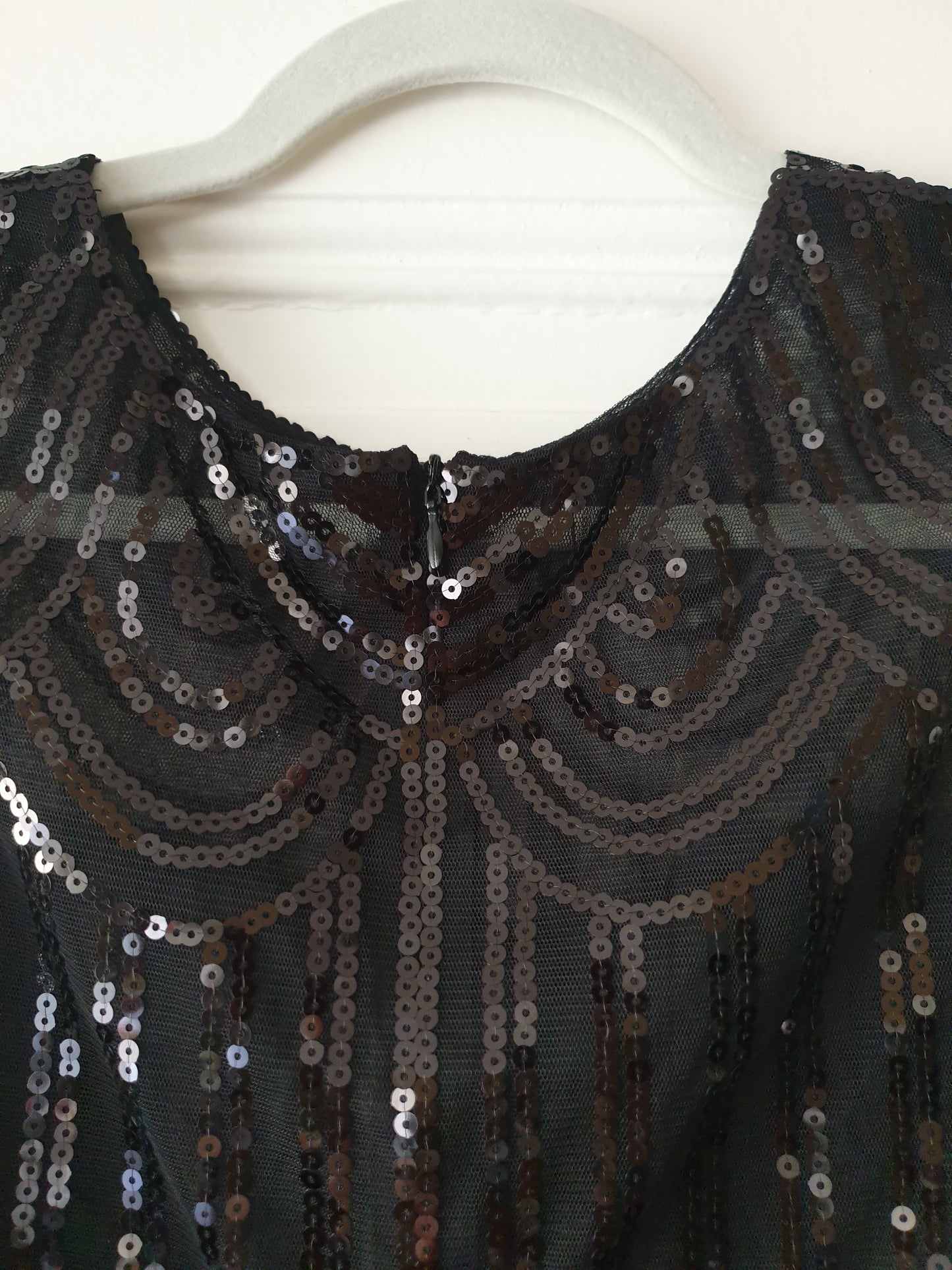 The 20s Flapper Girl Dress in Black