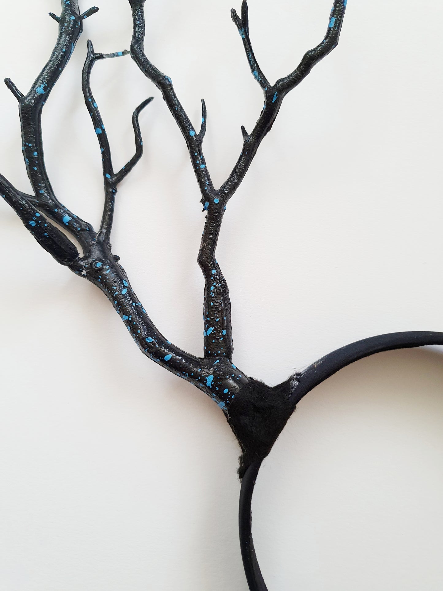 The Cernunnos Antler Headband - Black