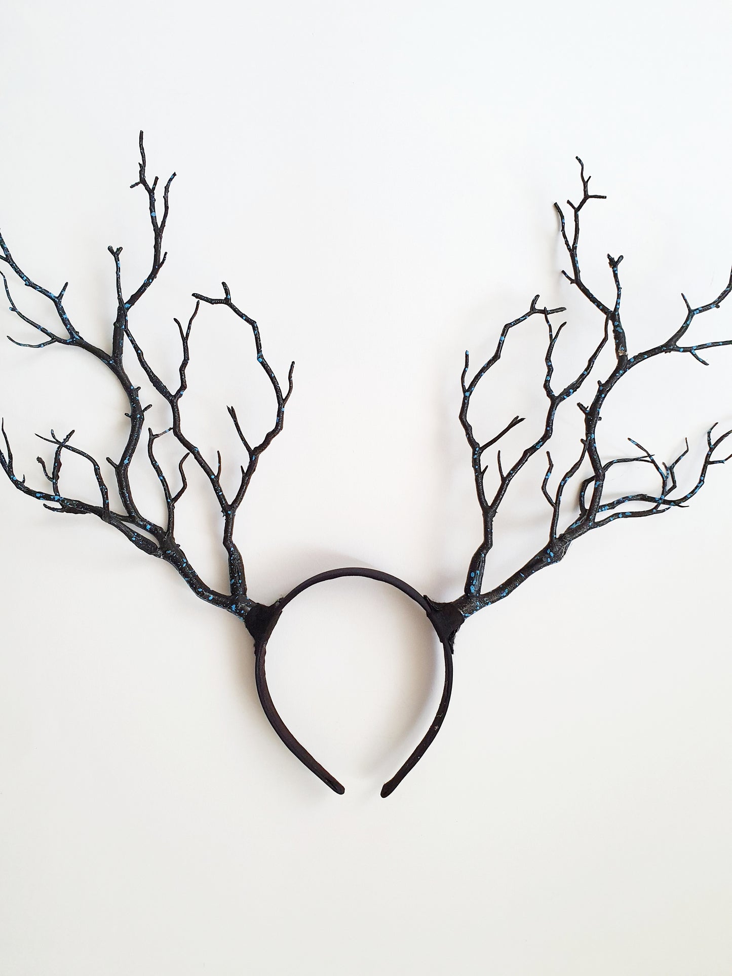 The Cernunnos Antler Headband - Black