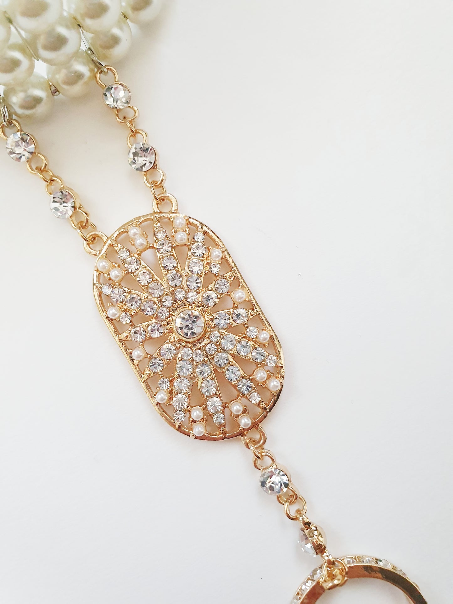 The Flapper Girl Pearl and Crystal Hand Chain