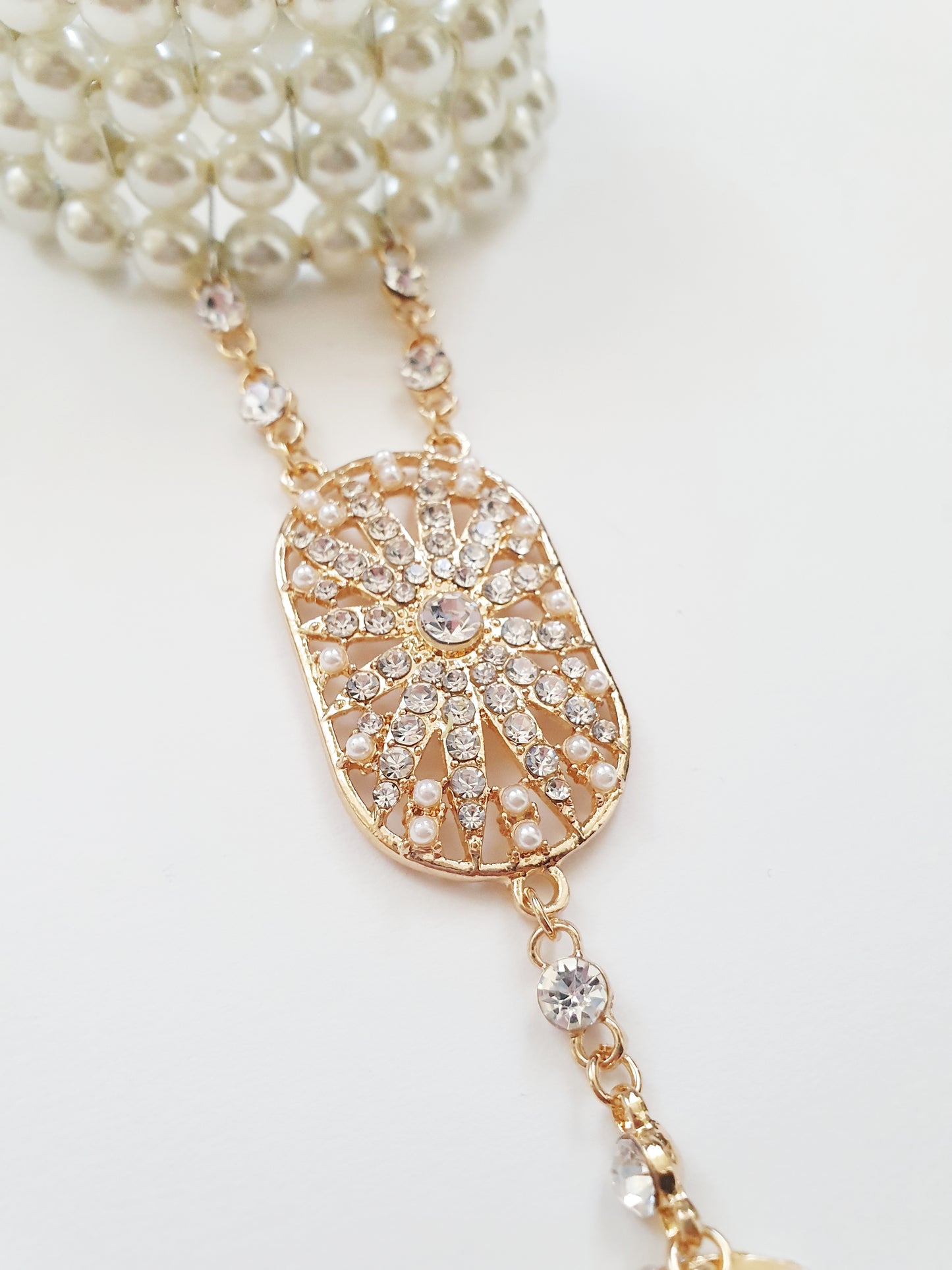 The Flapper Girl Pearl and Crystal Hand Chain