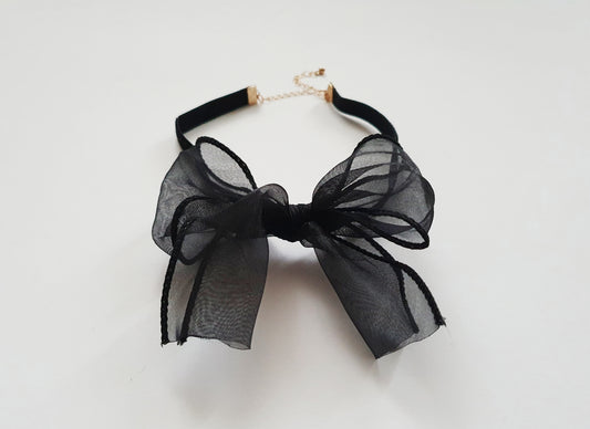 The Ribbon Bows Choker