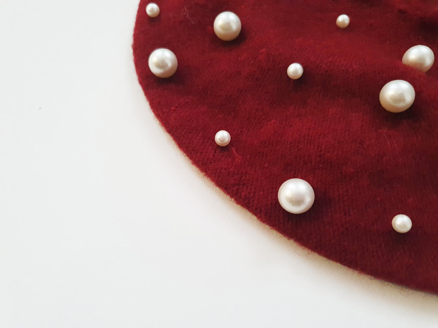 The La Perle Beret - Burgundy Red