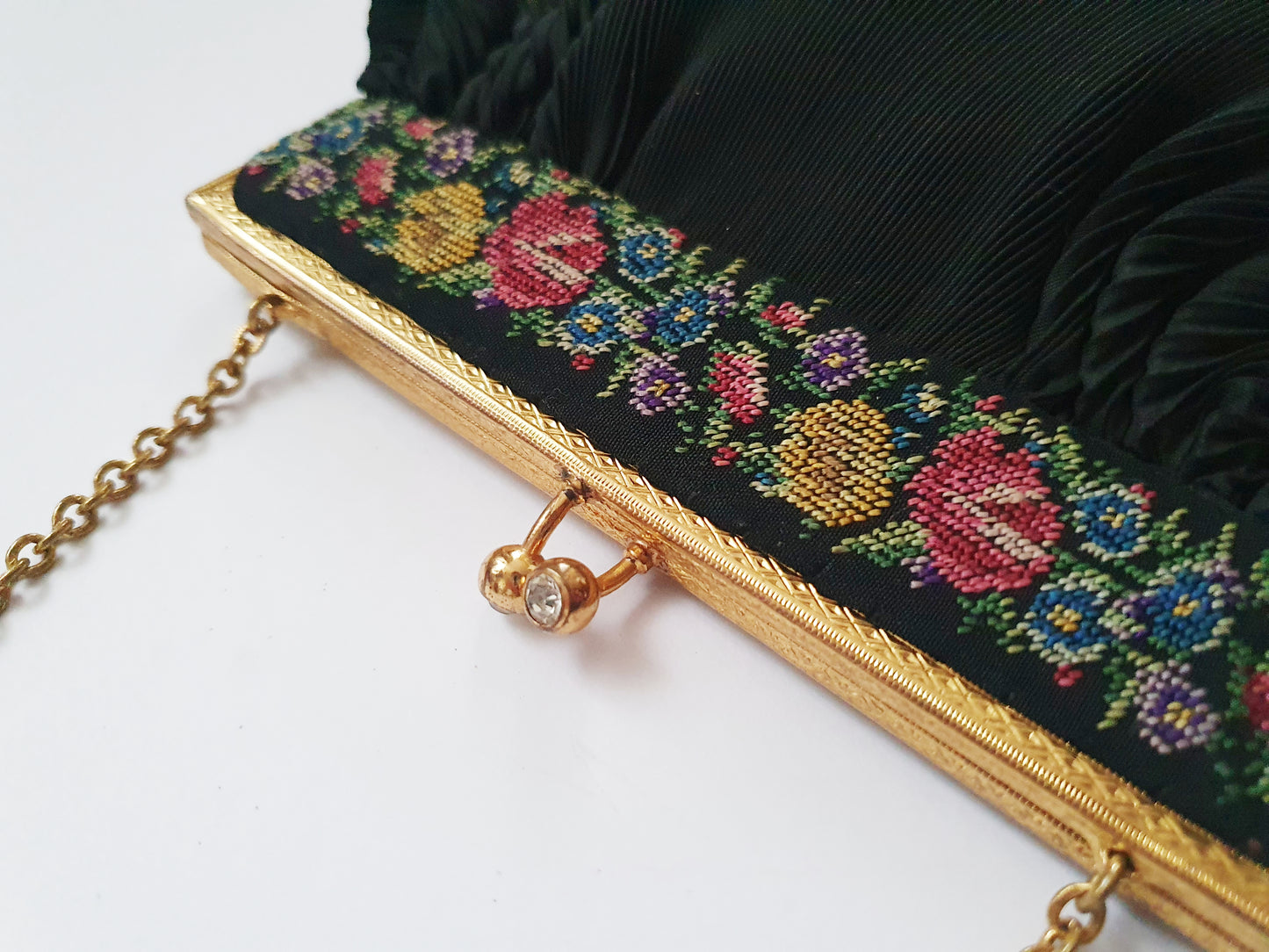 Antique Edwardian Needlepoint Handbag with Silk Lining and Gold-Tone Frame