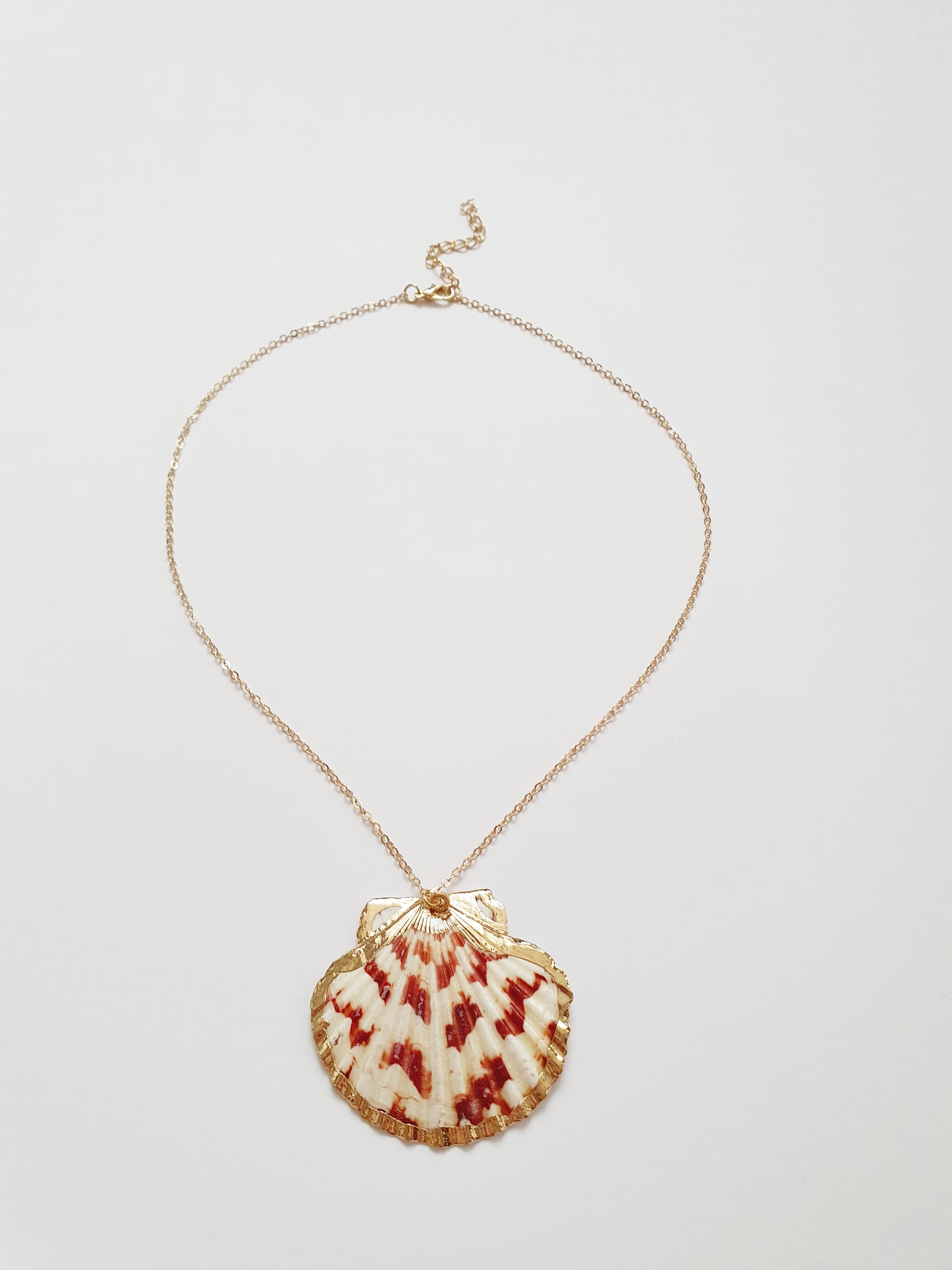 The Red And Cream Mermaid Treasure Necklace