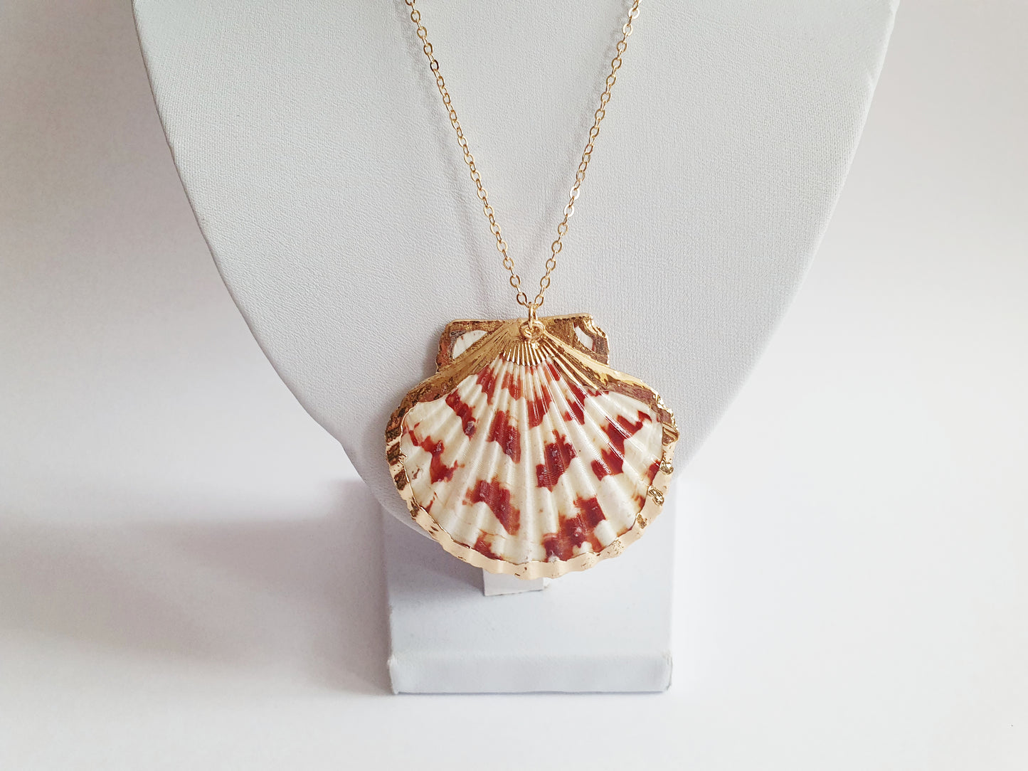 The Red And Cream Mermaid Treasure Necklace