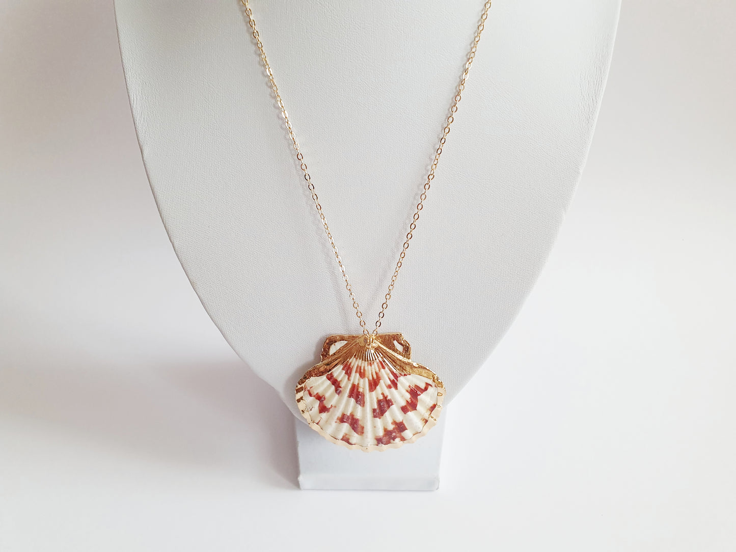 The Red And Cream Mermaid Treasure Necklace