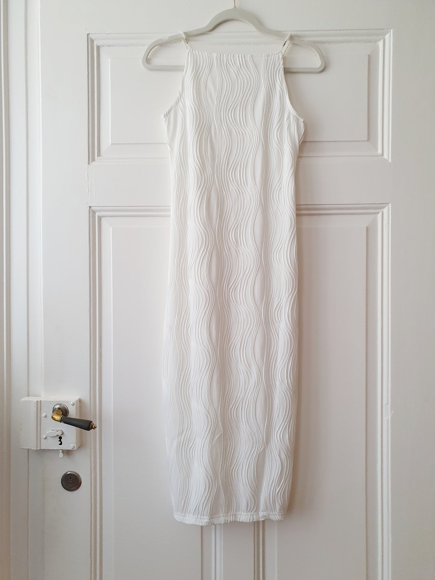 The Parisian Chic White Midi Dress - Size XXS