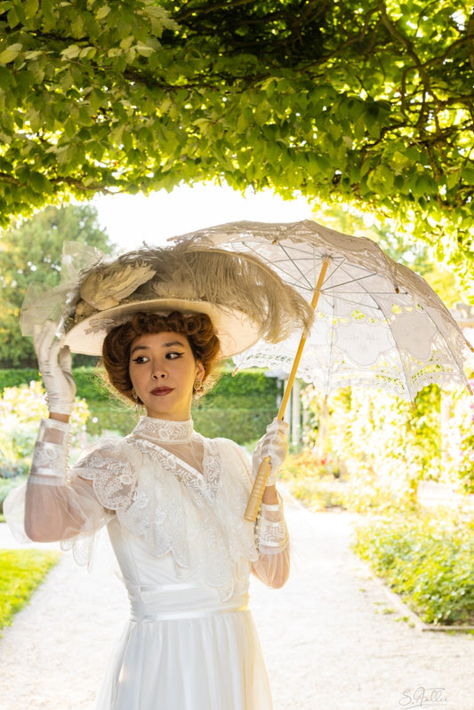 The Victorian Bride Lace Parasol